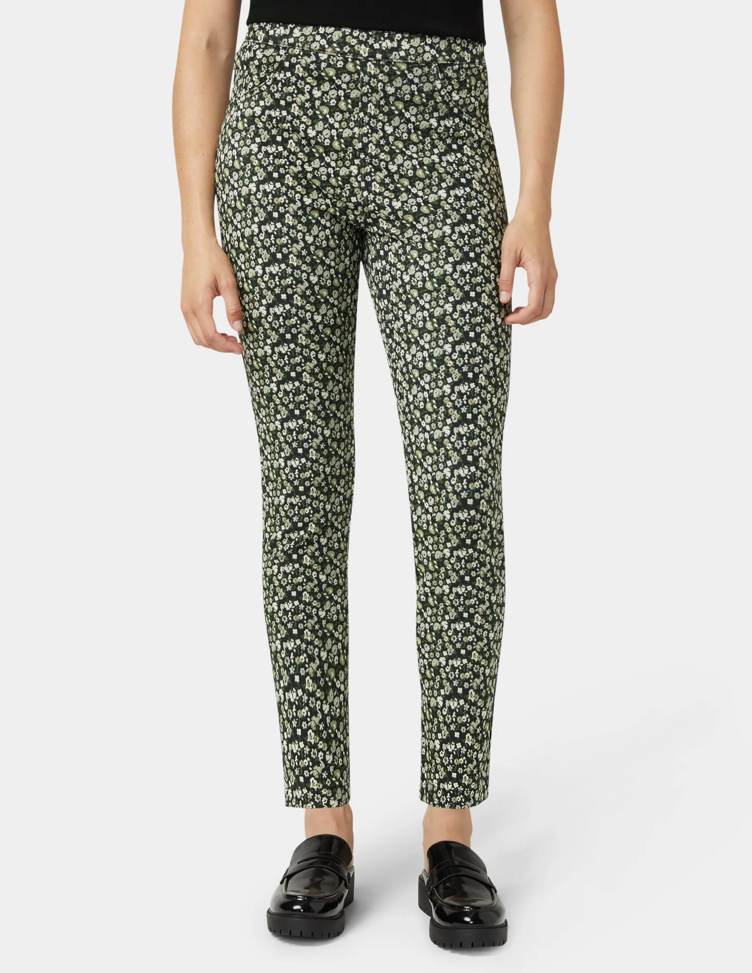Ditsy Floral Denim Legging sold by HUE product image thumbnail 2