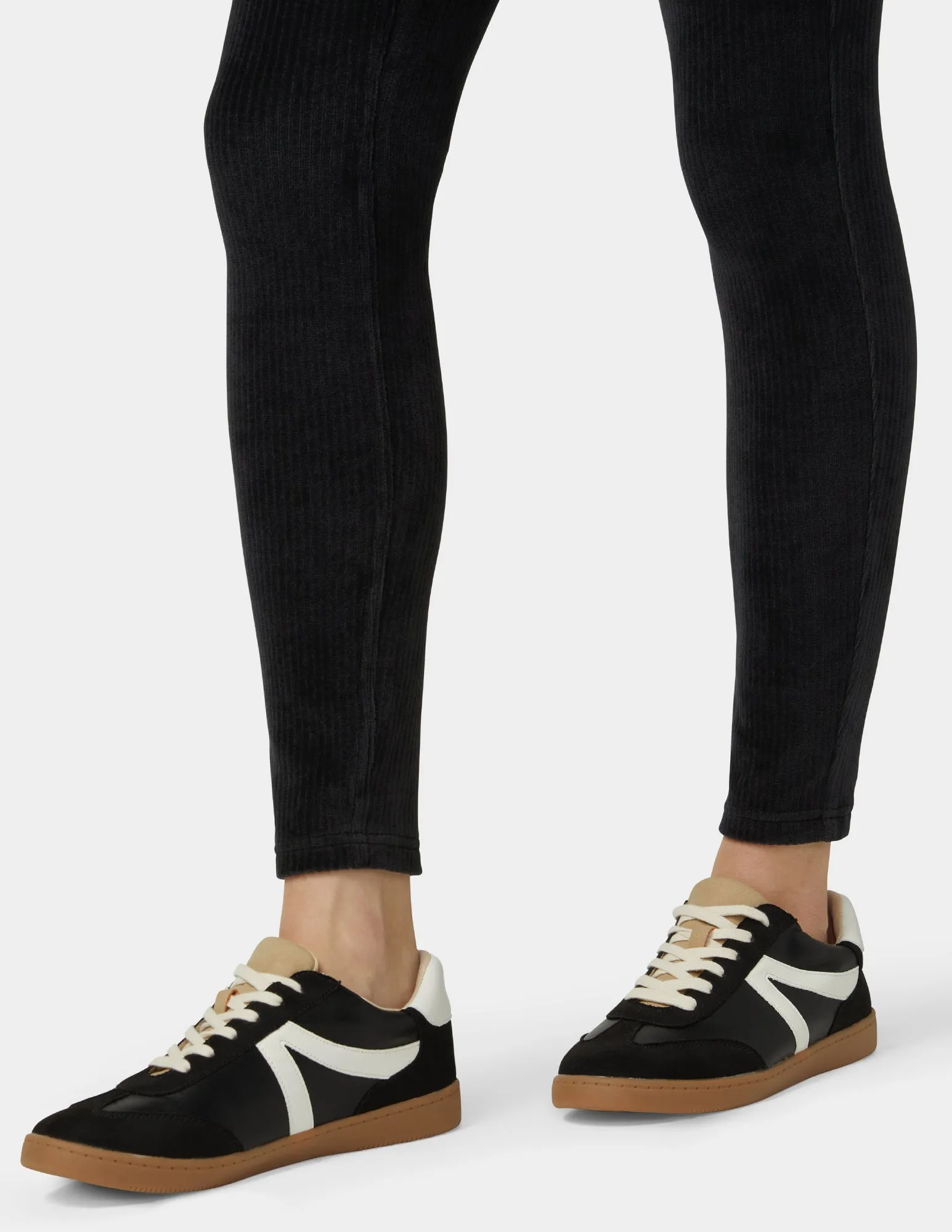 Classic Corduroy Legging sold by HUE product image thumbnail 5