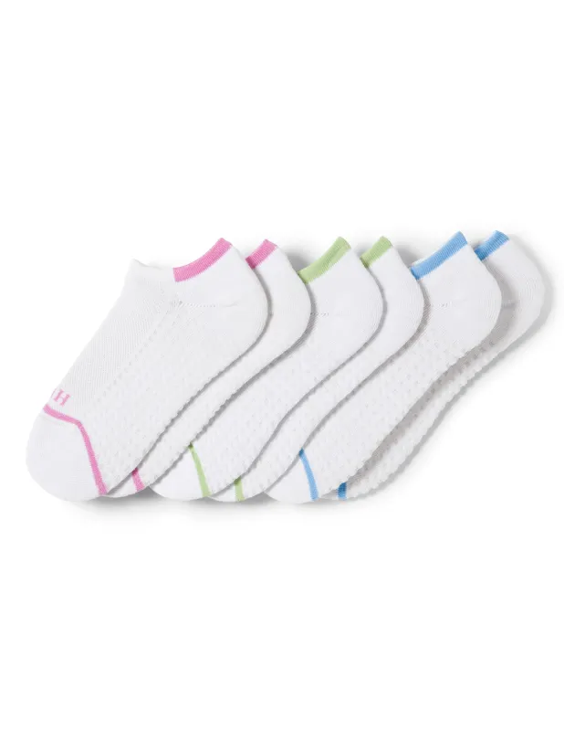Air Cushion No Show Socks 3 Pair Pack made by HUE