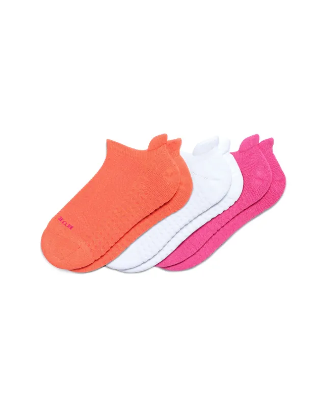 Air Cushion Tab Back No Show Sock 3 Pair Pack sold by HUE