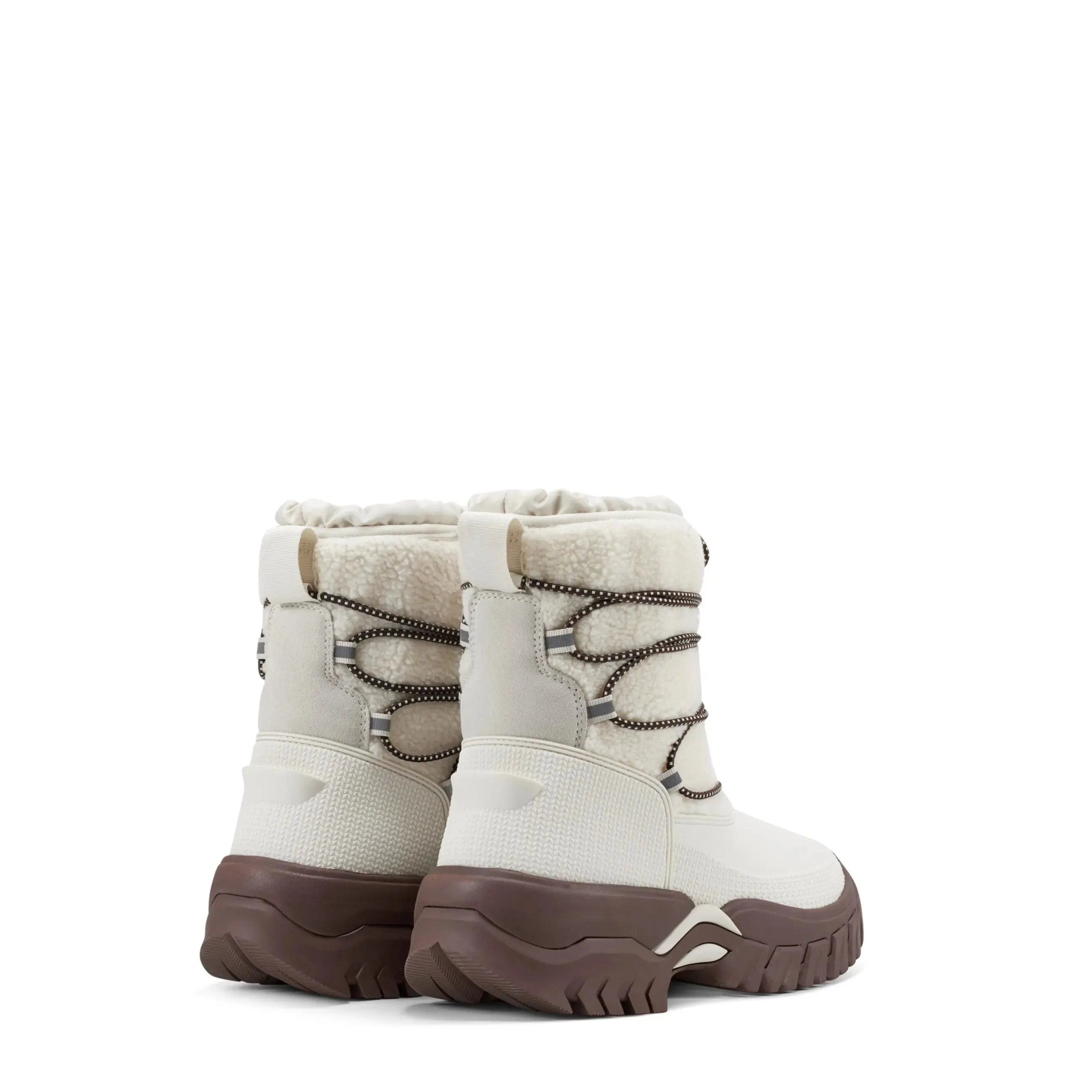 Women's Wanderer Insulated Vegan Shearling Short Snow Boots sold by Hunter product image thumbnail 3