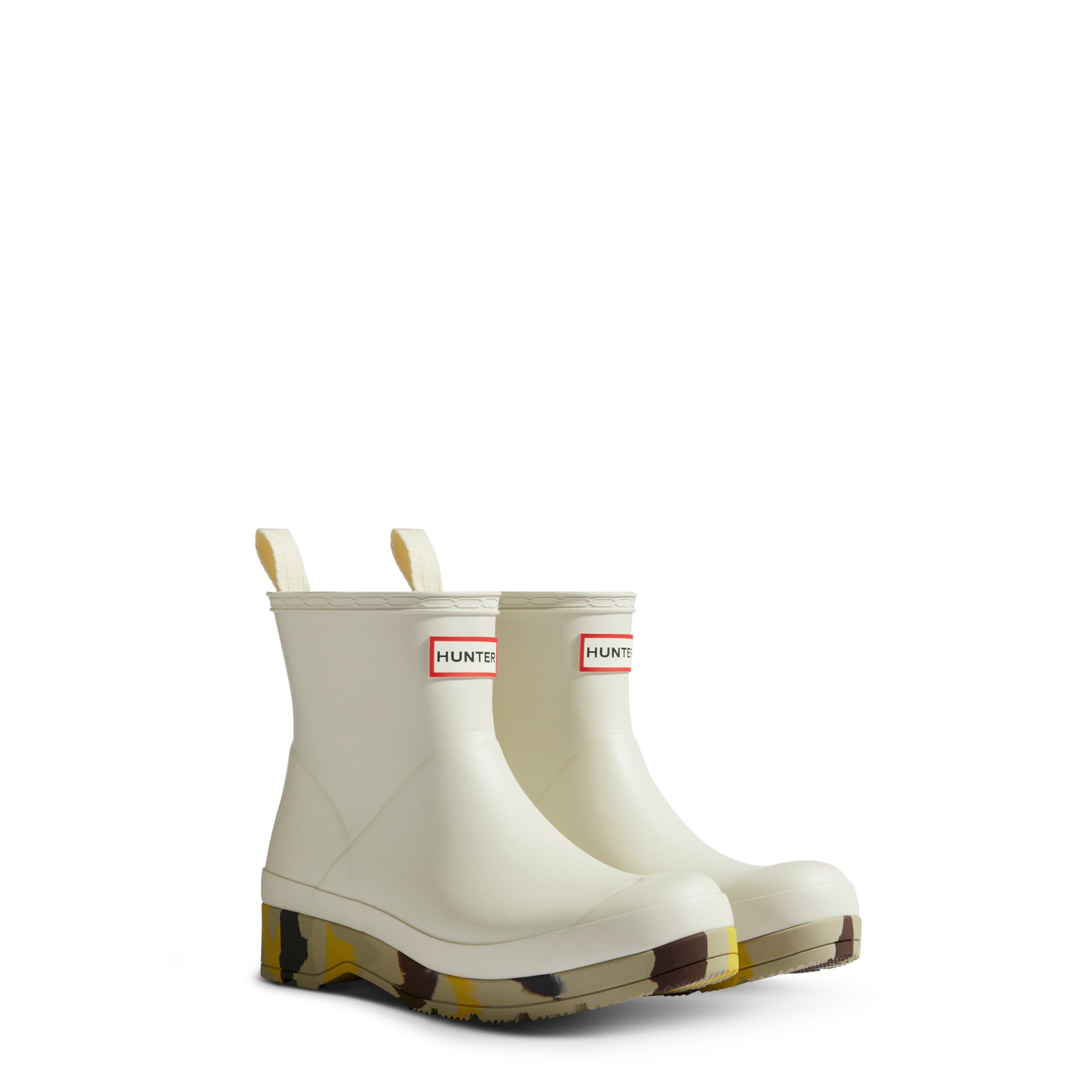 Women's PLAY™ Camo Short Slides sold by Hunter product image thumbnail 2