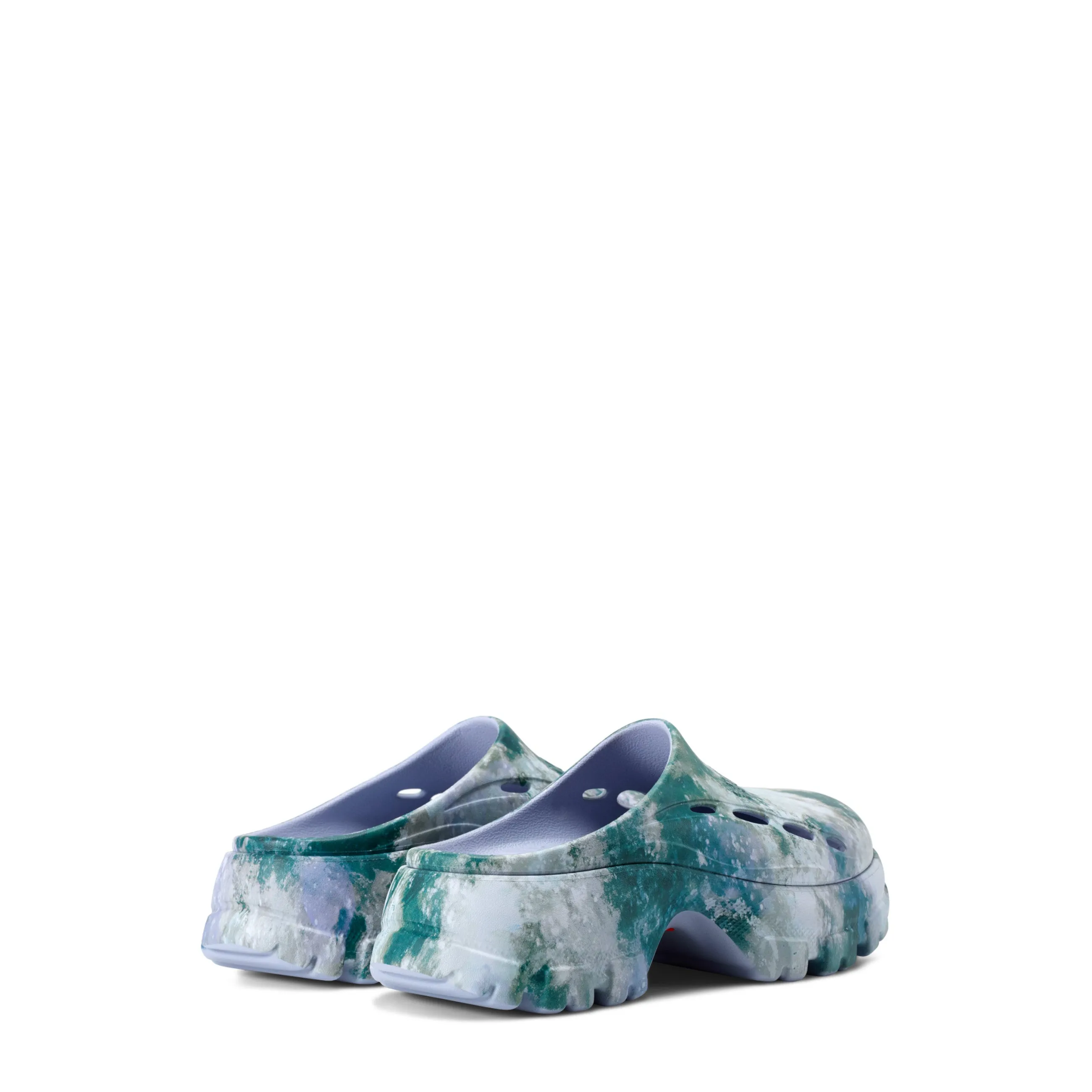 Women's Bryce Slip-on Closed Toe Casual Clogs sold by Hunter product image thumbnail 3