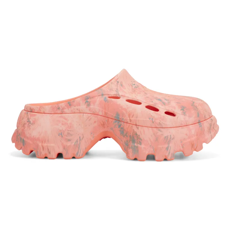 Women's Bryce Slip-on Closed Toe Casual Clogs sold by Hunter