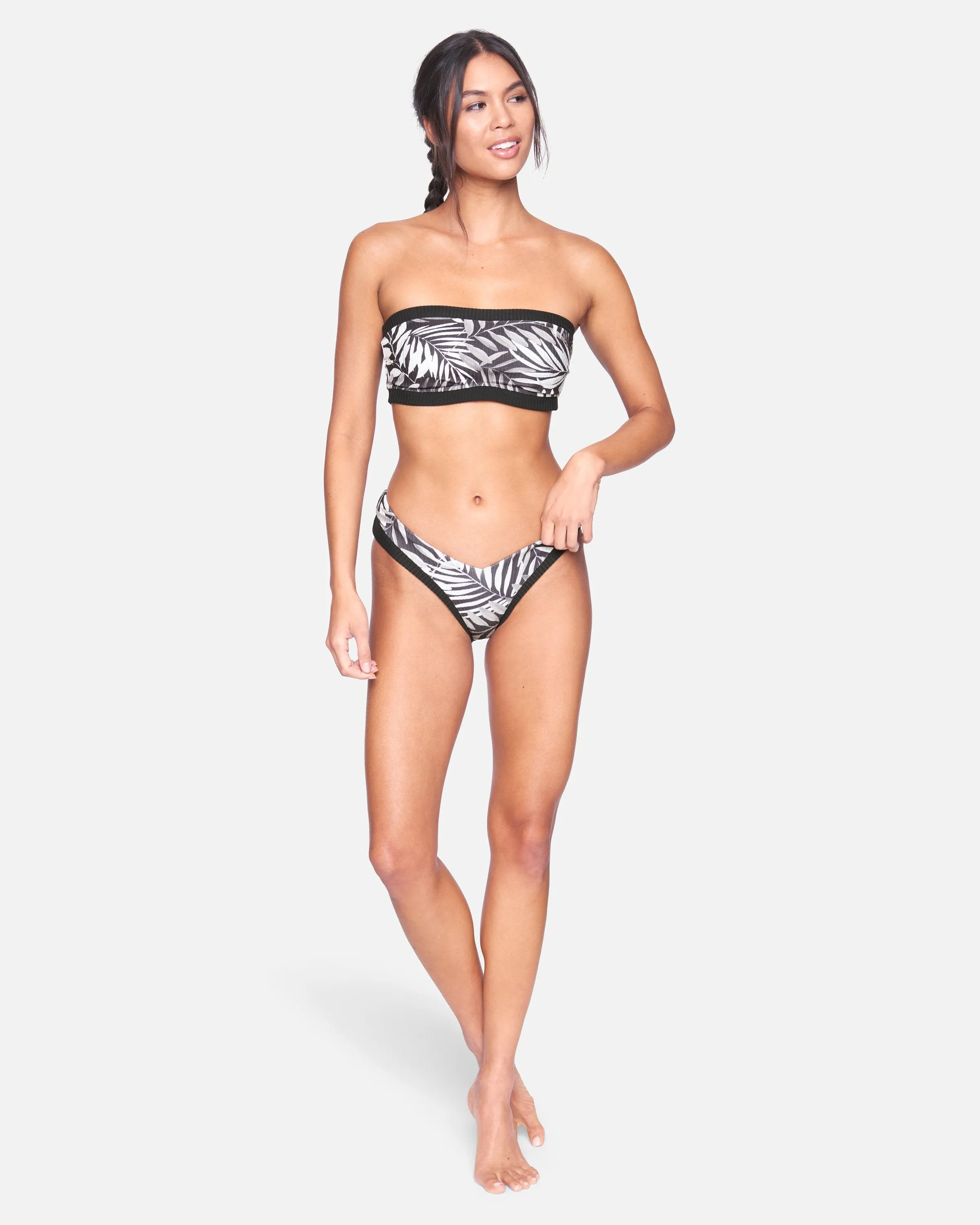 Blocked Moderate Bottom sold by Hurley product image thumbnail 5