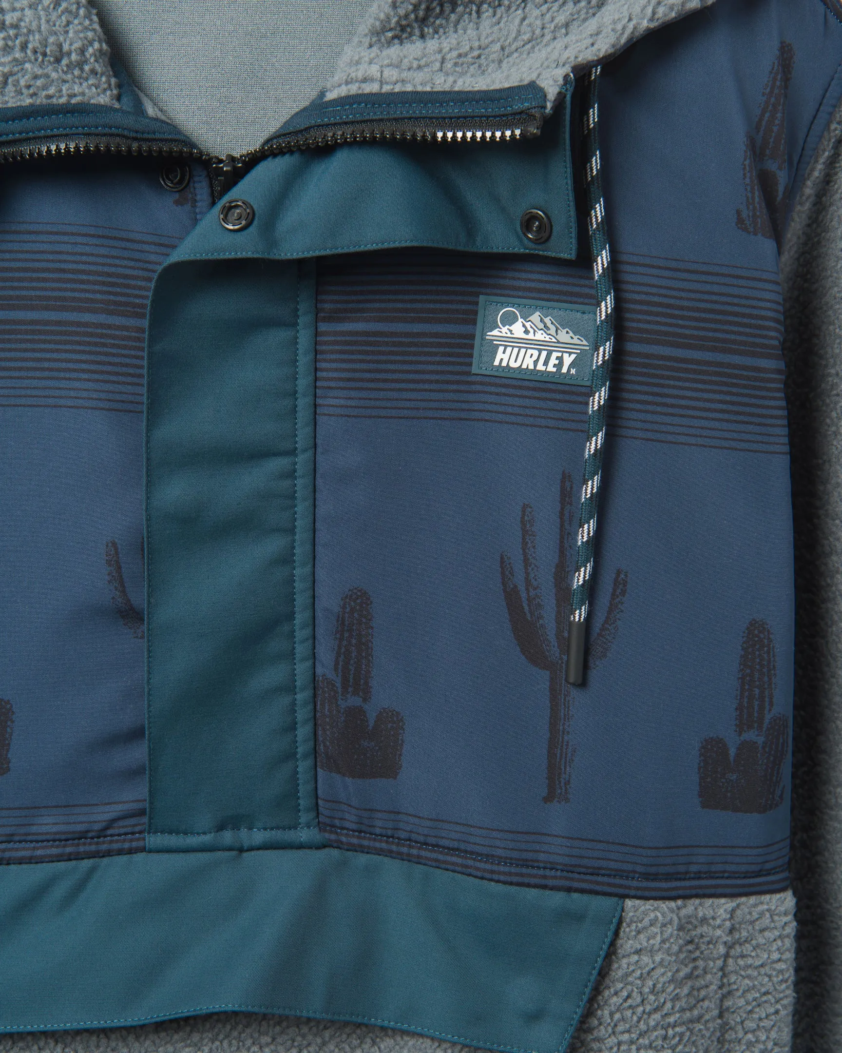 Evergreen Burrrito Anorak Pullover sold by Hurley product image thumbnail 3