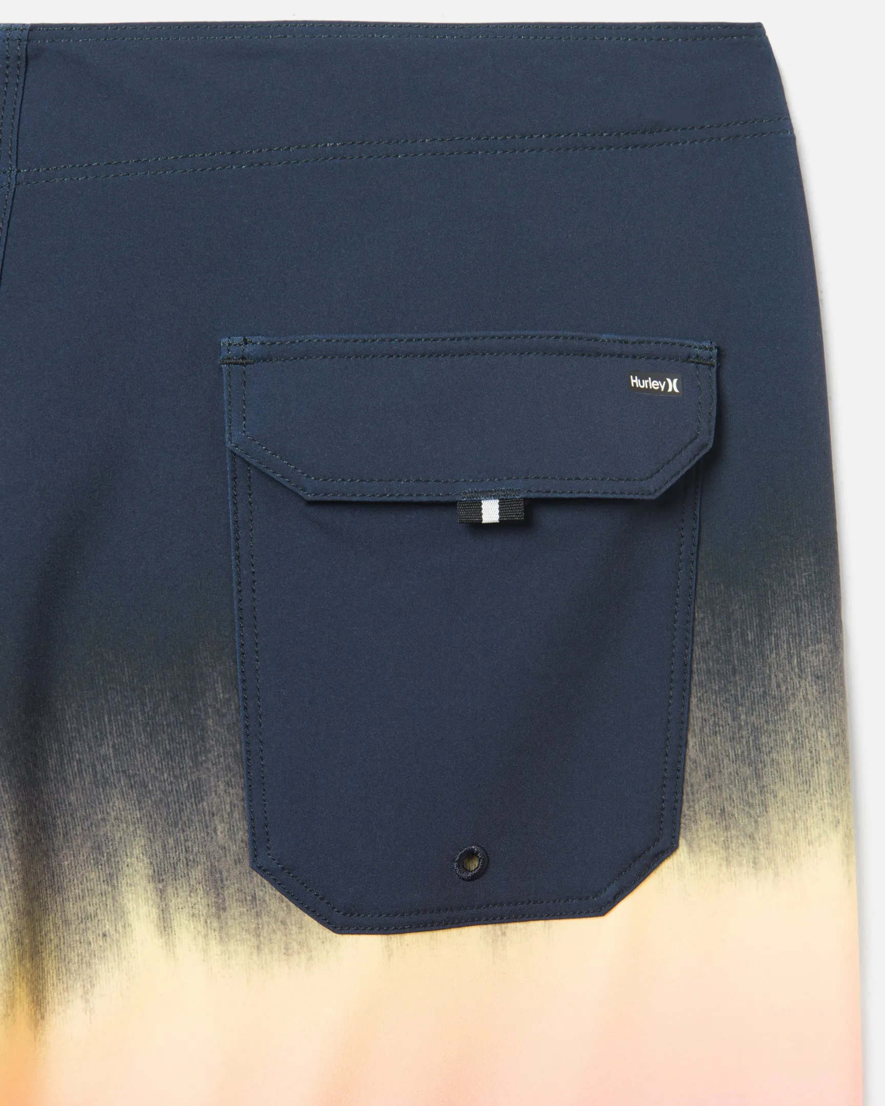 Phantom Weekender Boardshort 20" sold by Hurley product image thumbnail 3