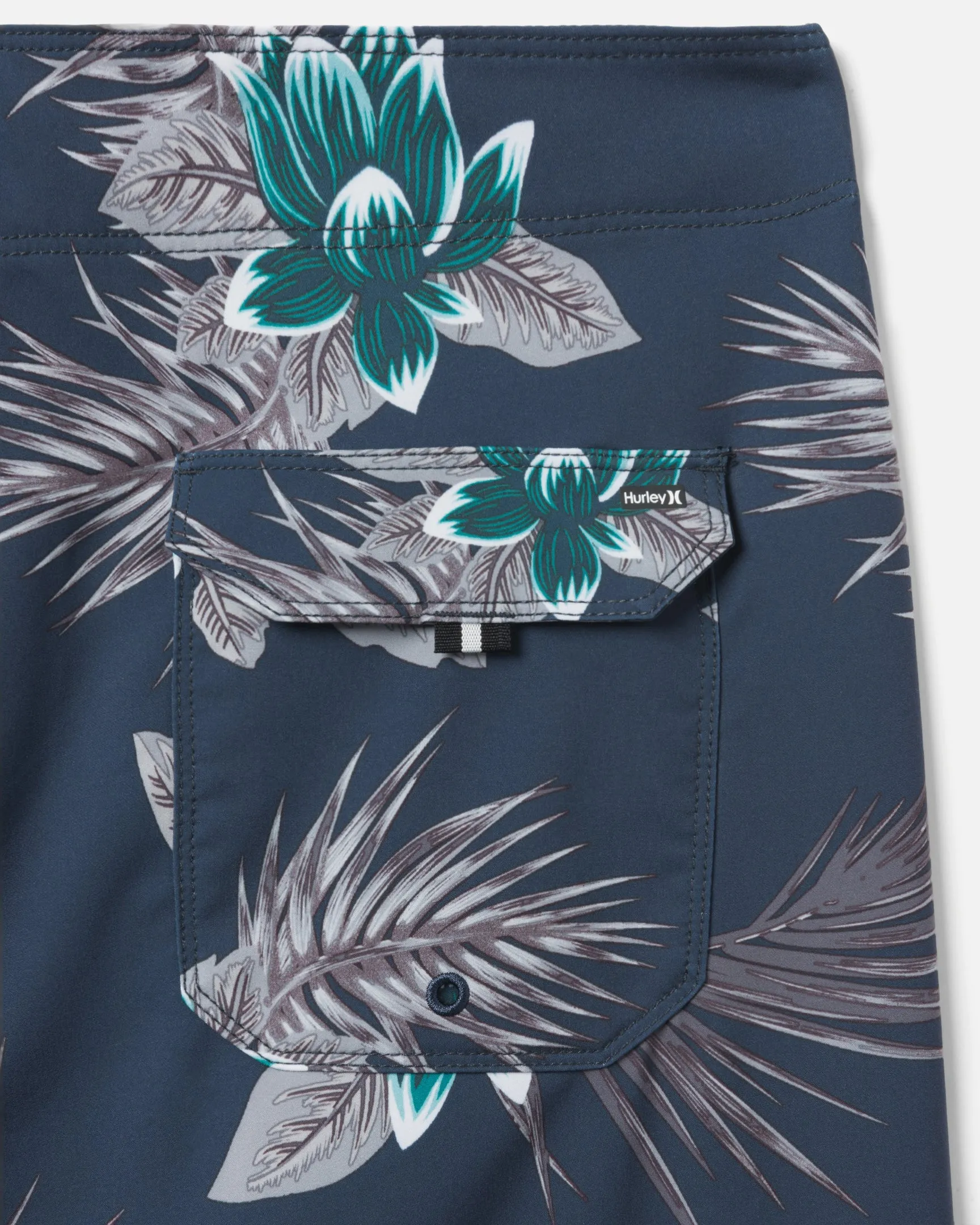 Phantom Weekender Boardshort 20" sold by Hurley product image thumbnail 3