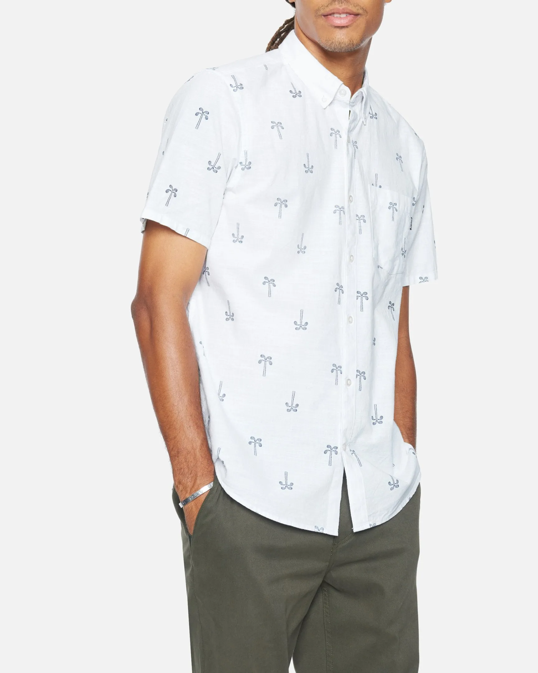 One and Only Paisley Palm sold by Hurley product image thumbnail 2