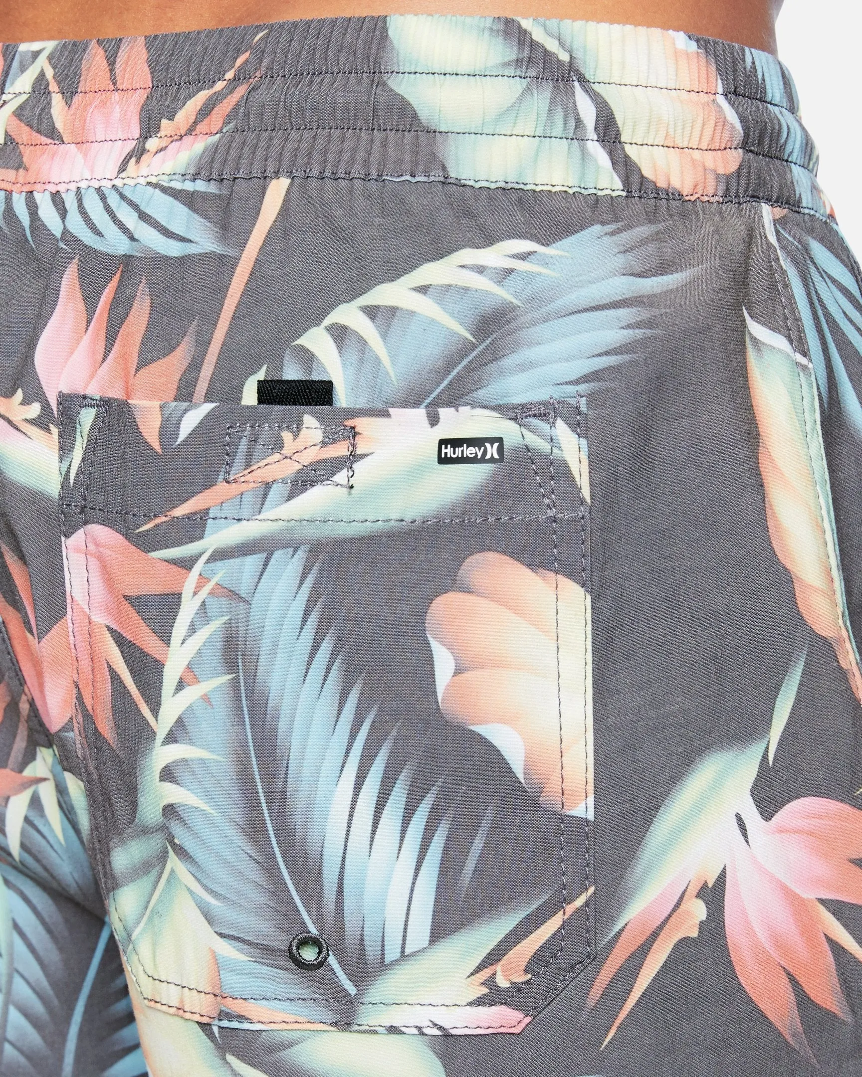 Pau Hana Stretch Walkshorts 17" sold by Hurley product image thumbnail 5