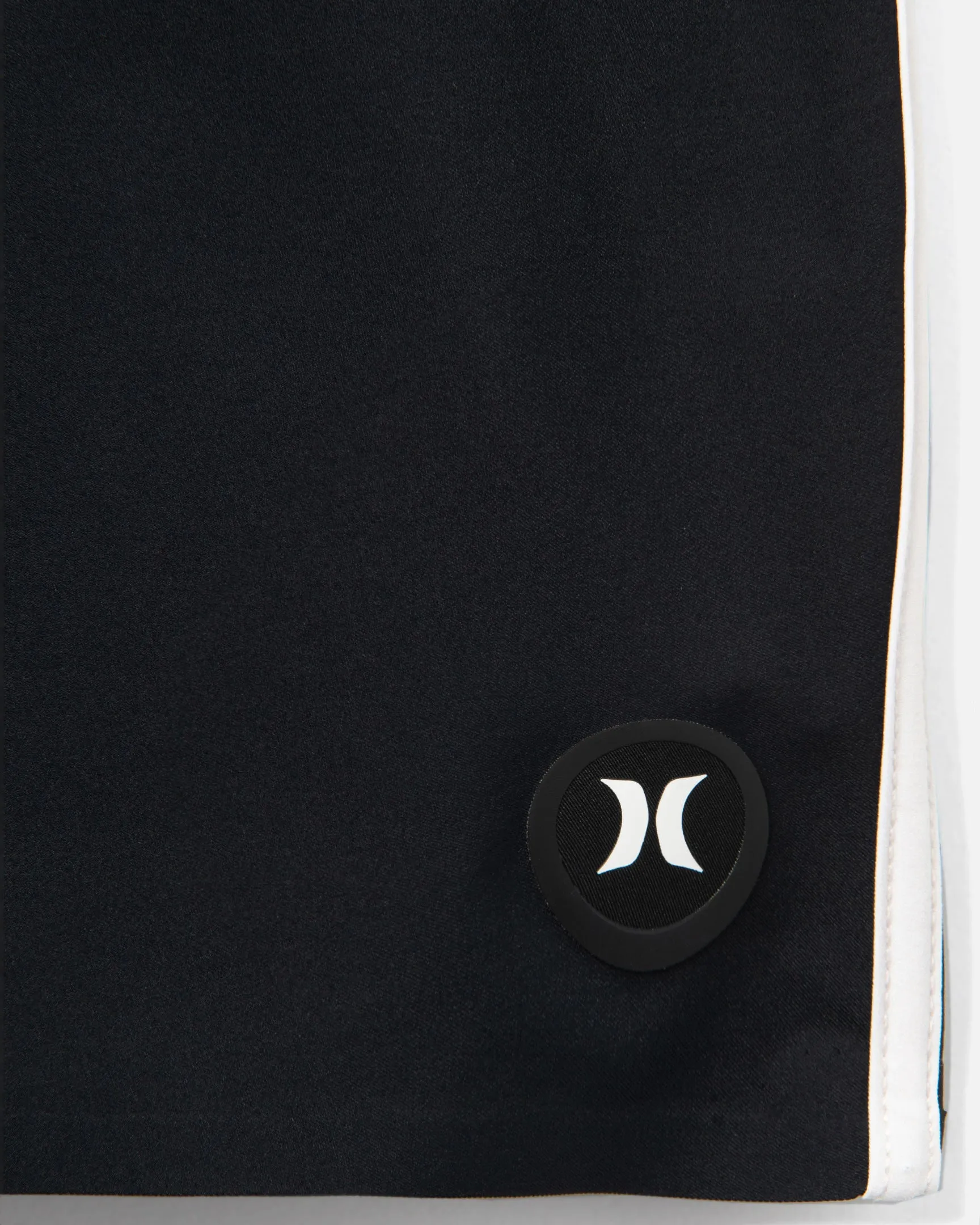 Phantom+ Tailgate Renegade Boardshort 18" sold by Hurley product image thumbnail 3