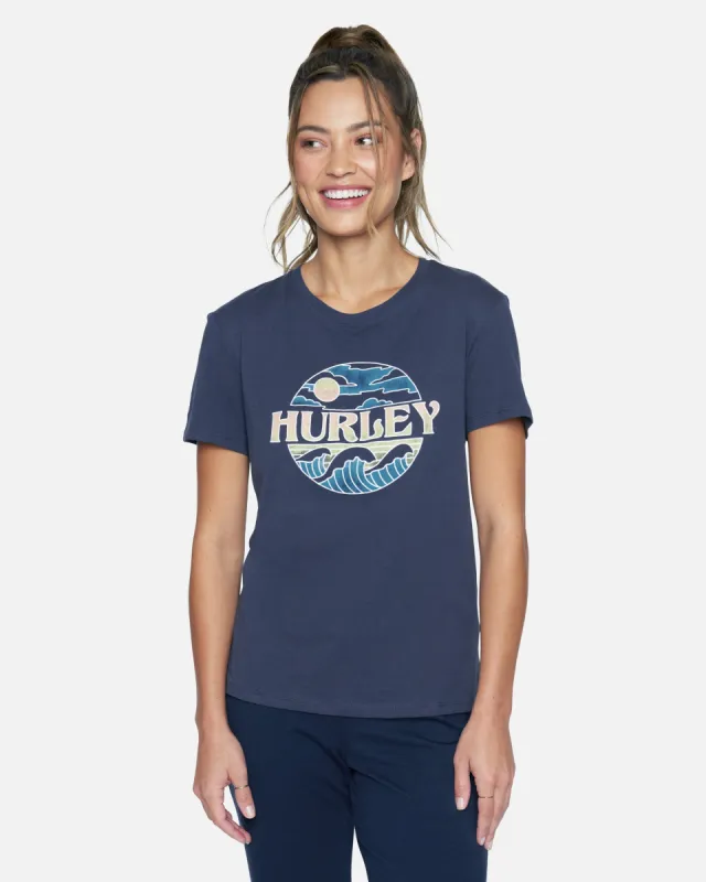 CREW WASHED RELAXED GIRLFRIEND TEE sold by Hurley