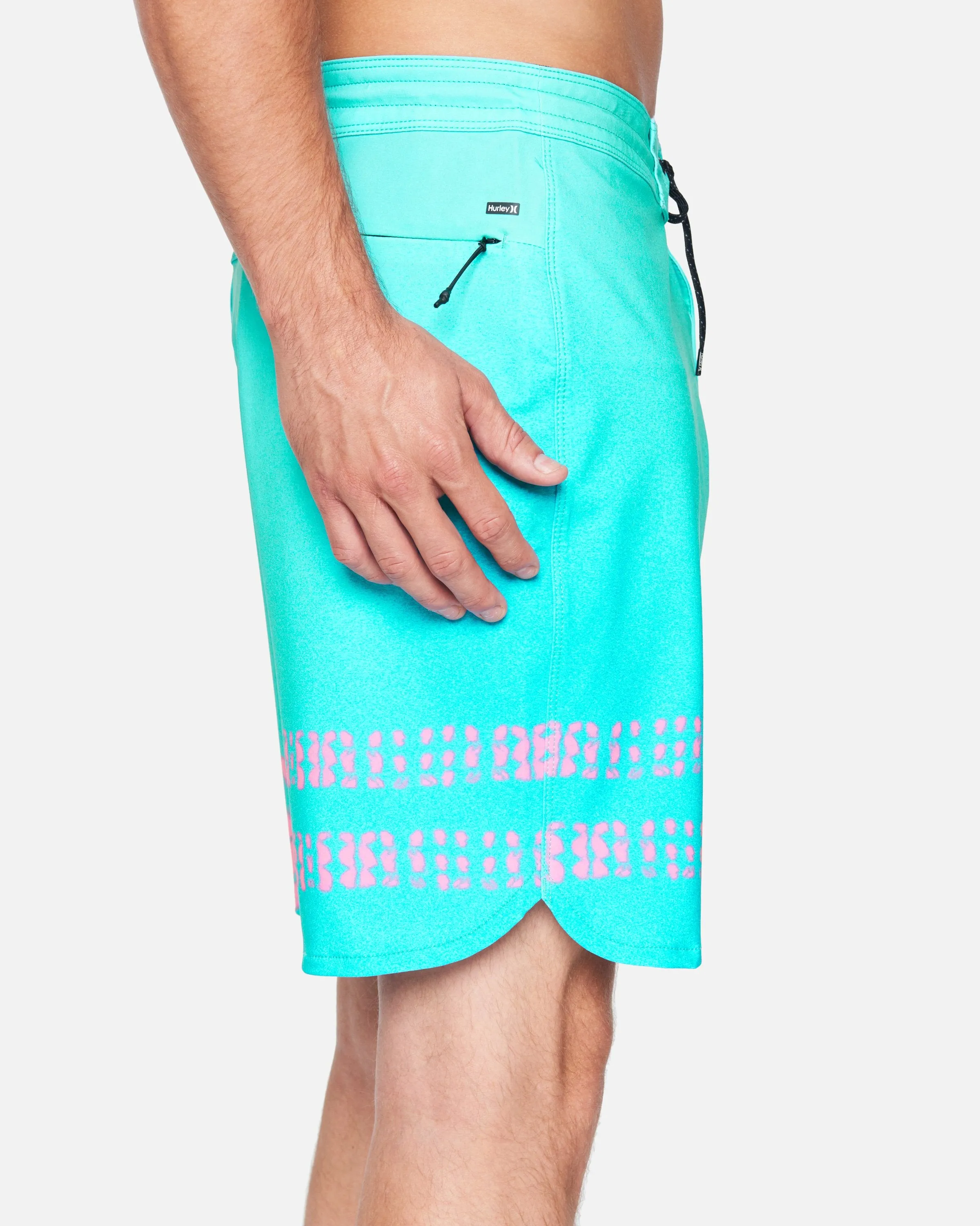Phantom+ Block Party 2.0 Strands Boardshorts 18" sold by Hurley product image thumbnail 4