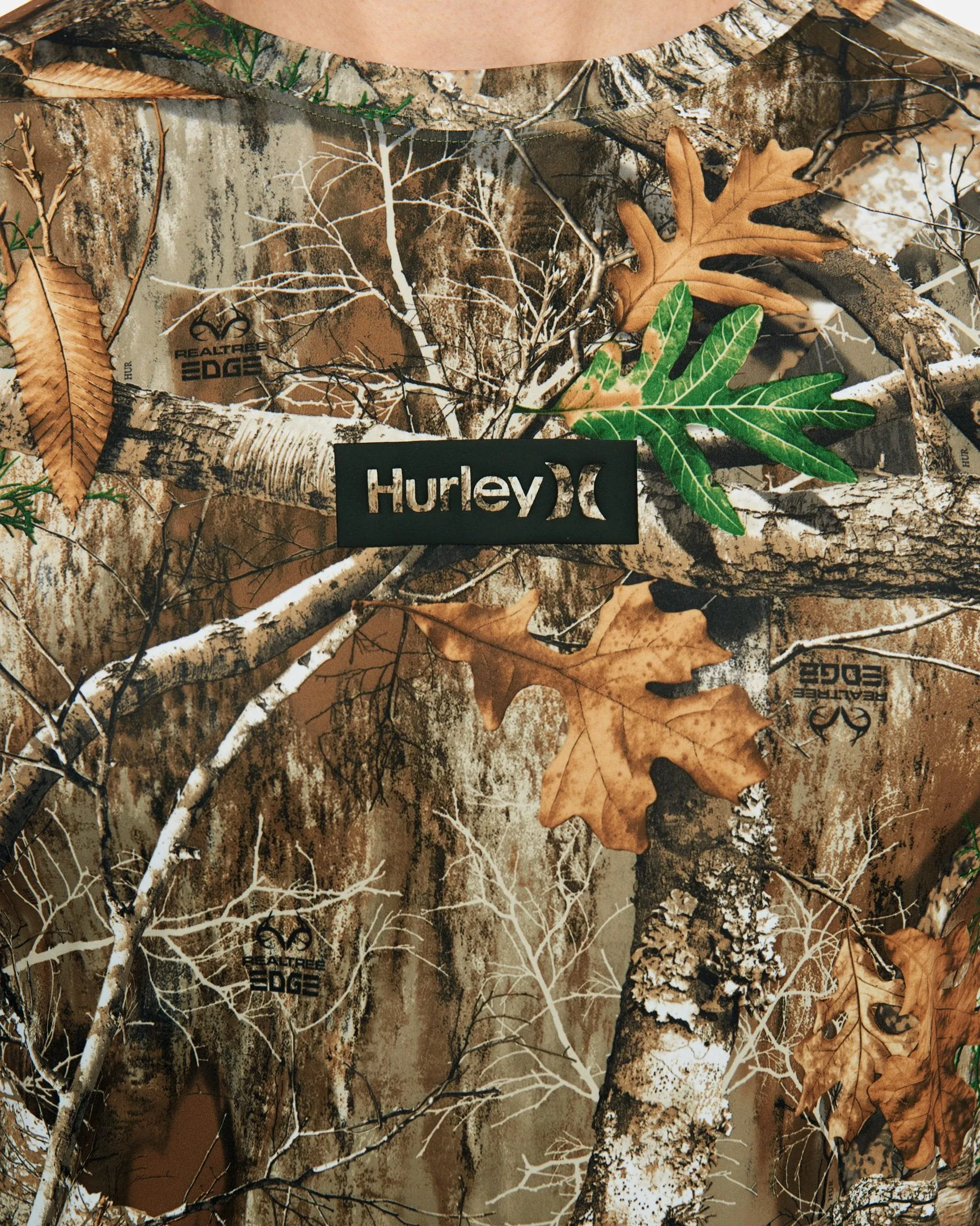 Quick Dry Realtree® Long Sleeve sold by Hurley product image thumbnail 4