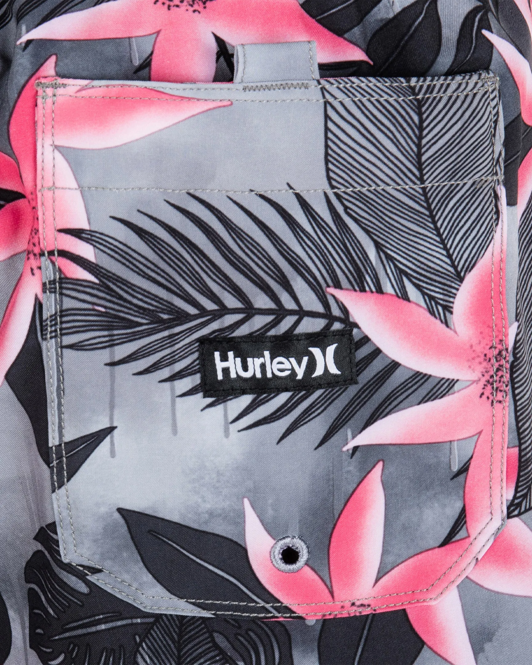 CANNONBALL VOLLEY 17" BOARDSHORT sold by Hurley product image thumbnail 3