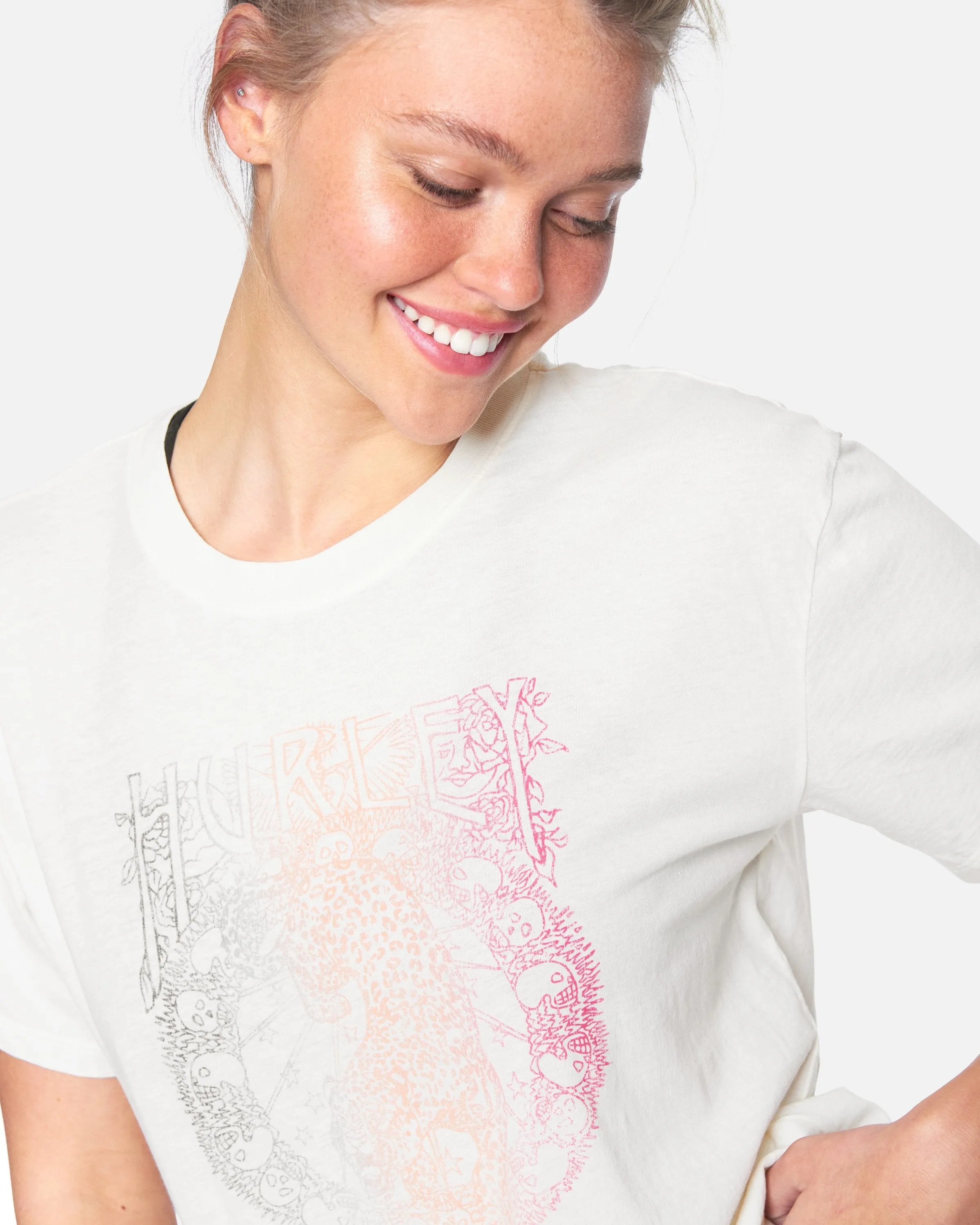 Redemption Washed Girlfriend Crew sold by Hurley product image thumbnail 5