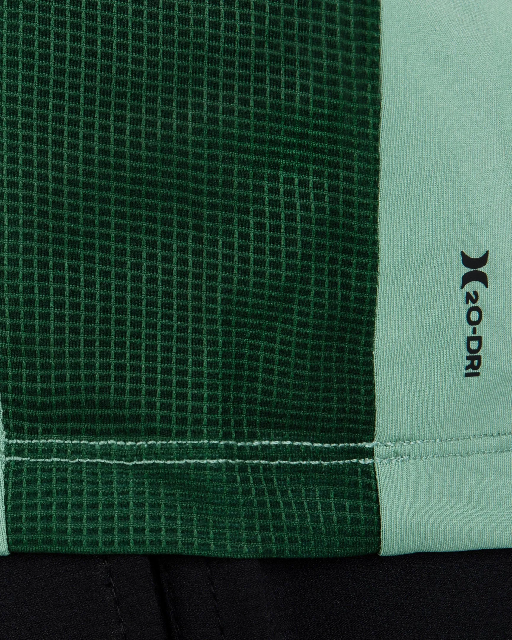 H2O-DRI EASTON UPF LONG SLEEVE TOP sold by Hurley product image thumbnail 3