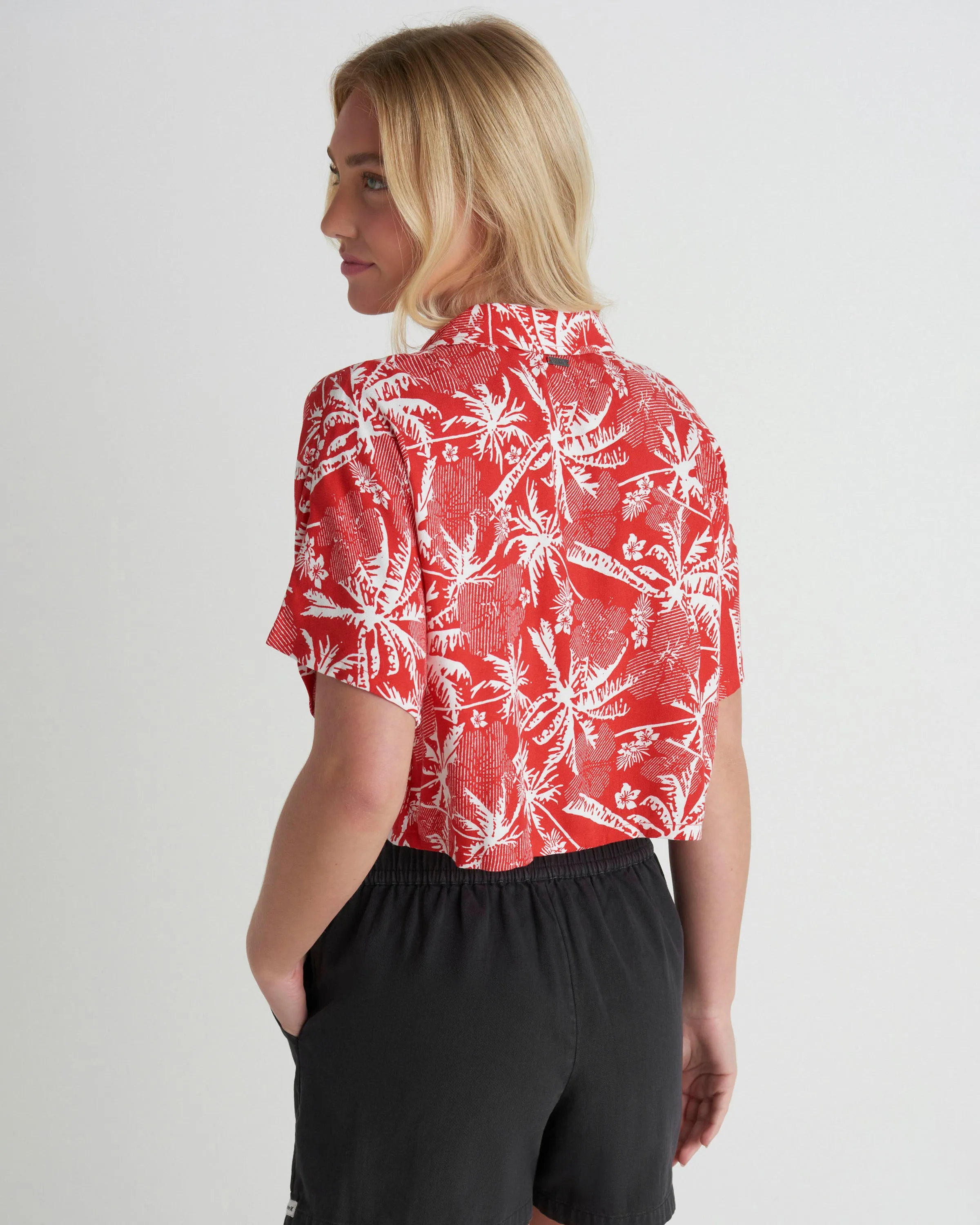 Getaway Short Sleeve sold by Hurley product image thumbnail 2