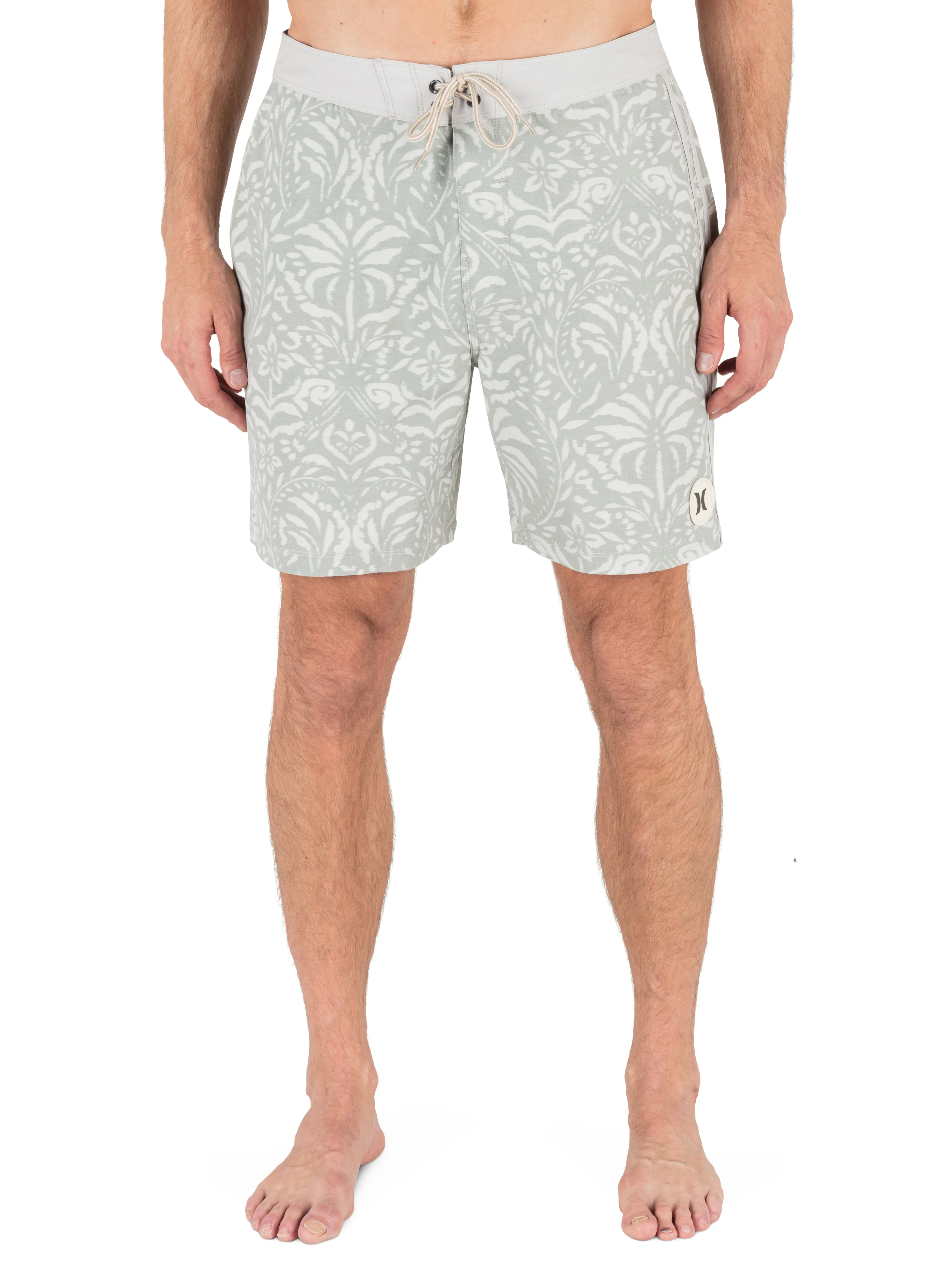 Phantom Naturals Tailgate 18" sold by Hurley