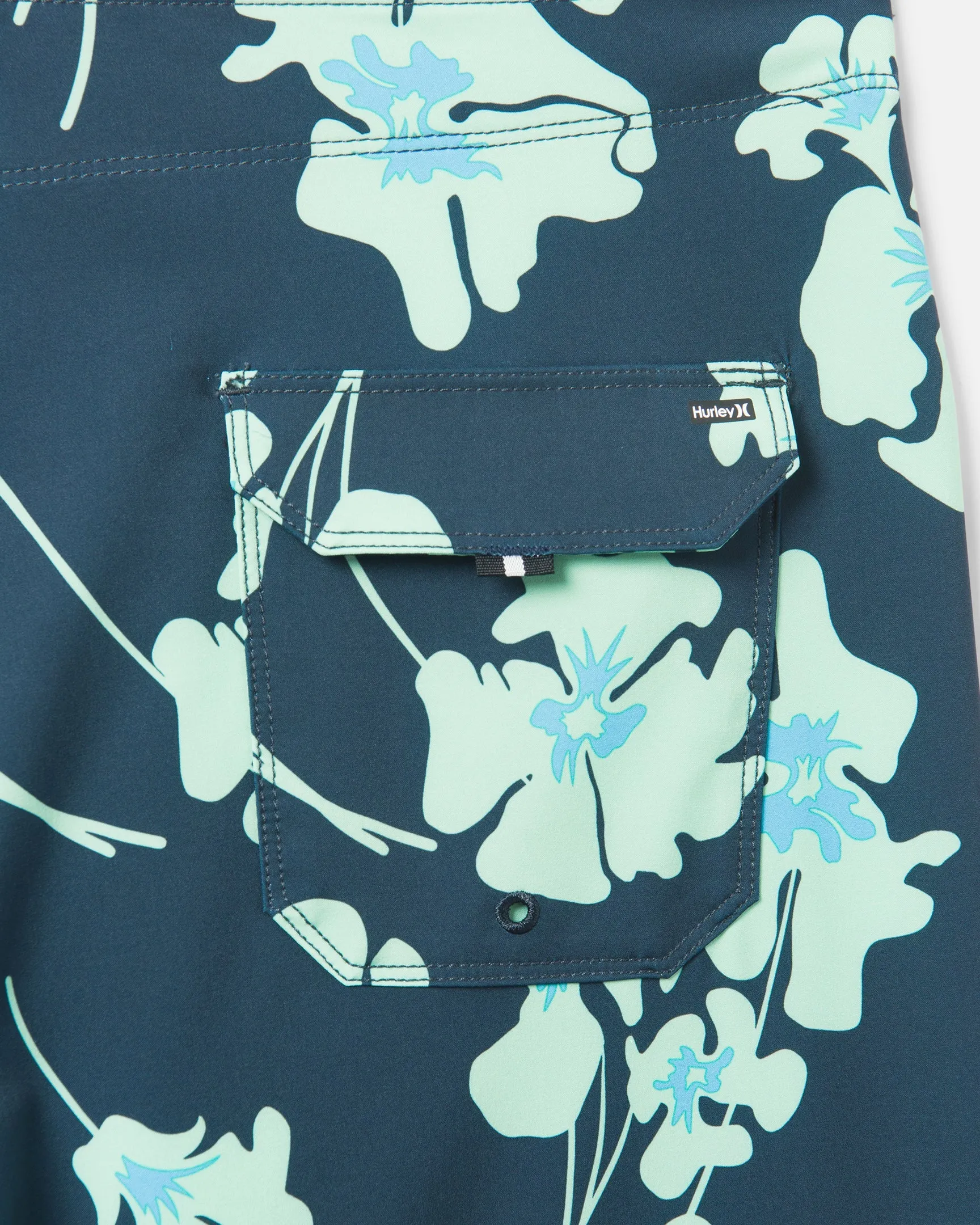 Phantom Weekender Boardshort 20" sold by Hurley product image thumbnail 3