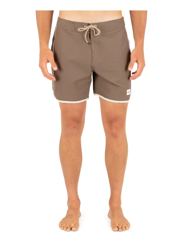 Phantom Naturals Scallop Panel 17" sold by Hurley