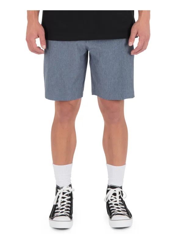 Phantom Equator Walkshort 20" made by Hurley