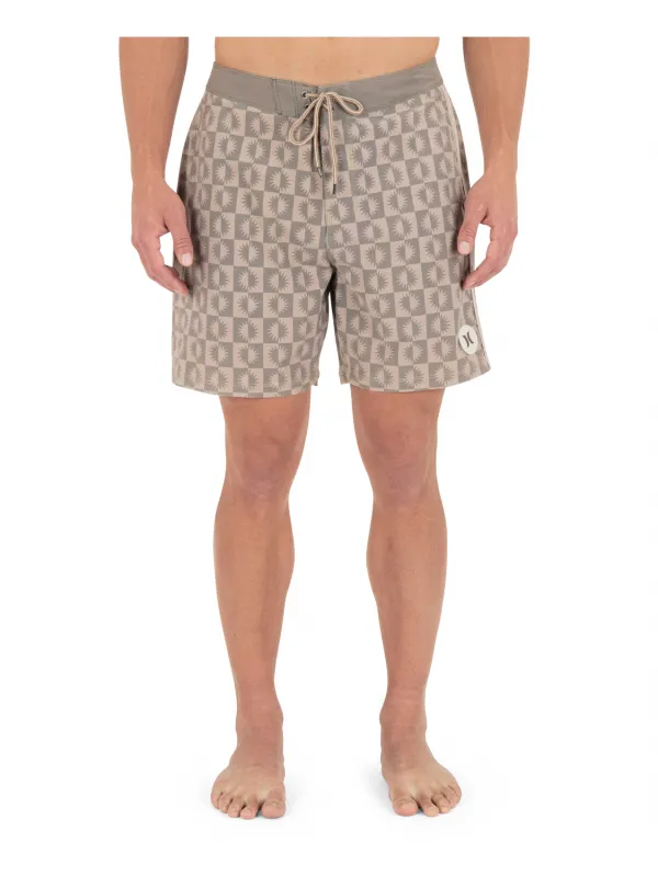 Phantom Naturals Tailgate 18" sold by Hurley