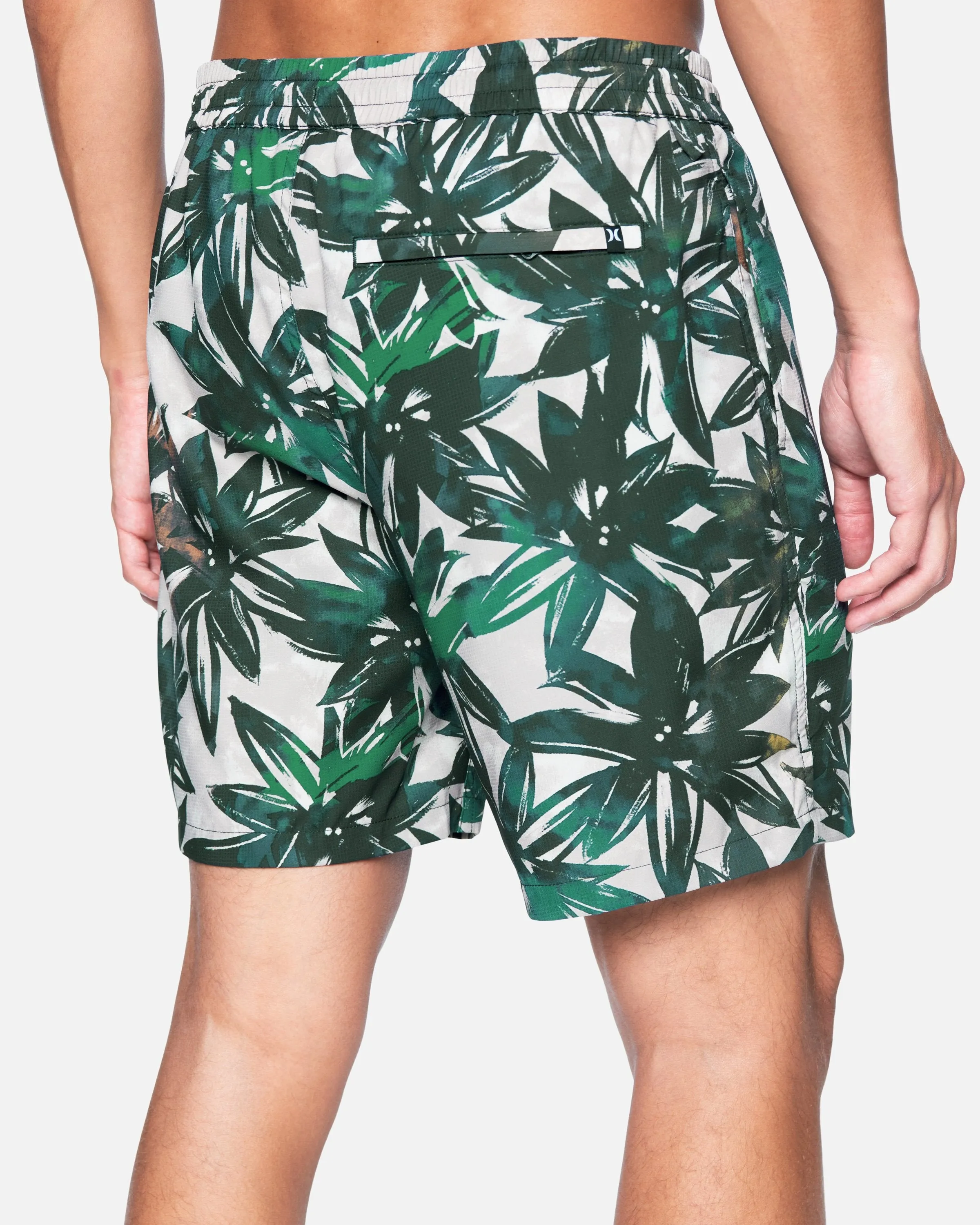 Explore H2O-Dri Trek Shorts 17.5" sold by Hurley product image thumbnail 2