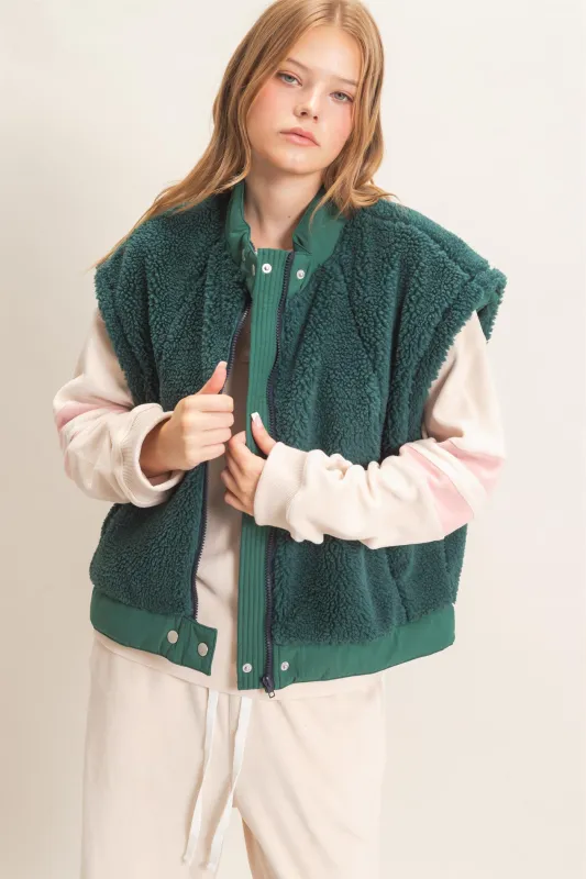 Sherpa Stand Collar Vest made by HYFVE