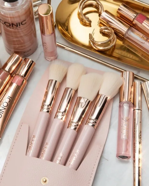 Handbag Glam Face Brush Set sold by ICONIC London product image thumbnail 4
