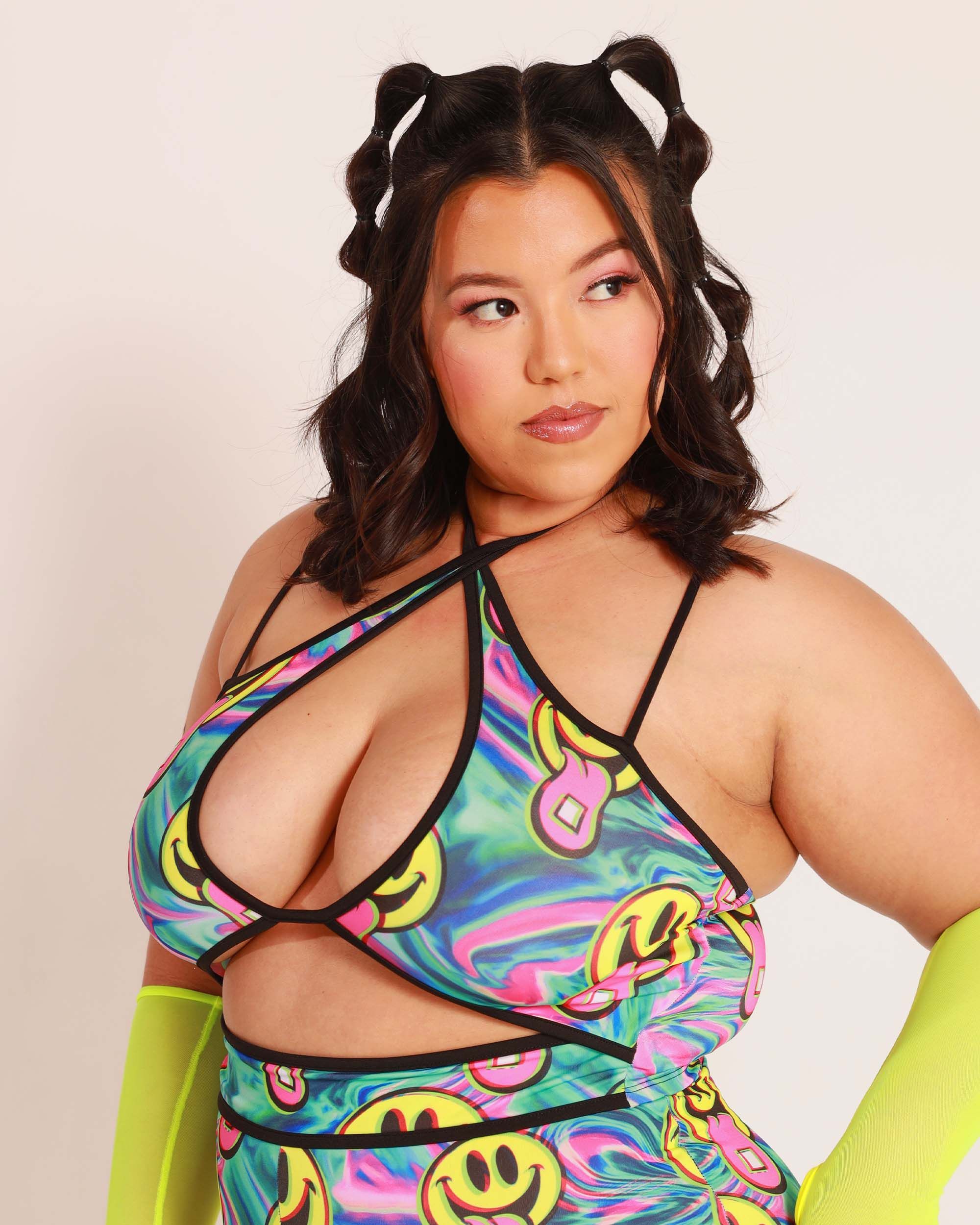 Good Mood Smiley Cutout Top sold by iHeartRaves product image thumbnail 9