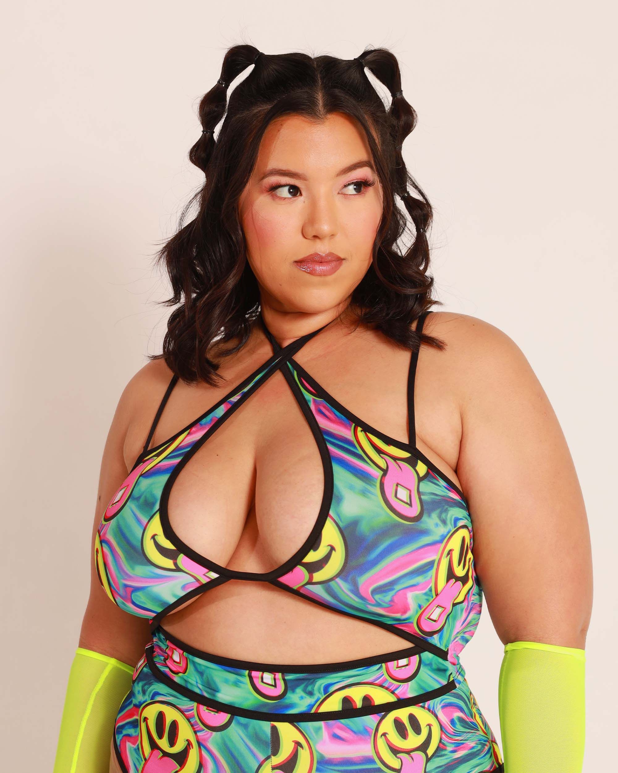 Good Mood Smiley Cutout Top sold by iHeartRaves product image thumbnail 6