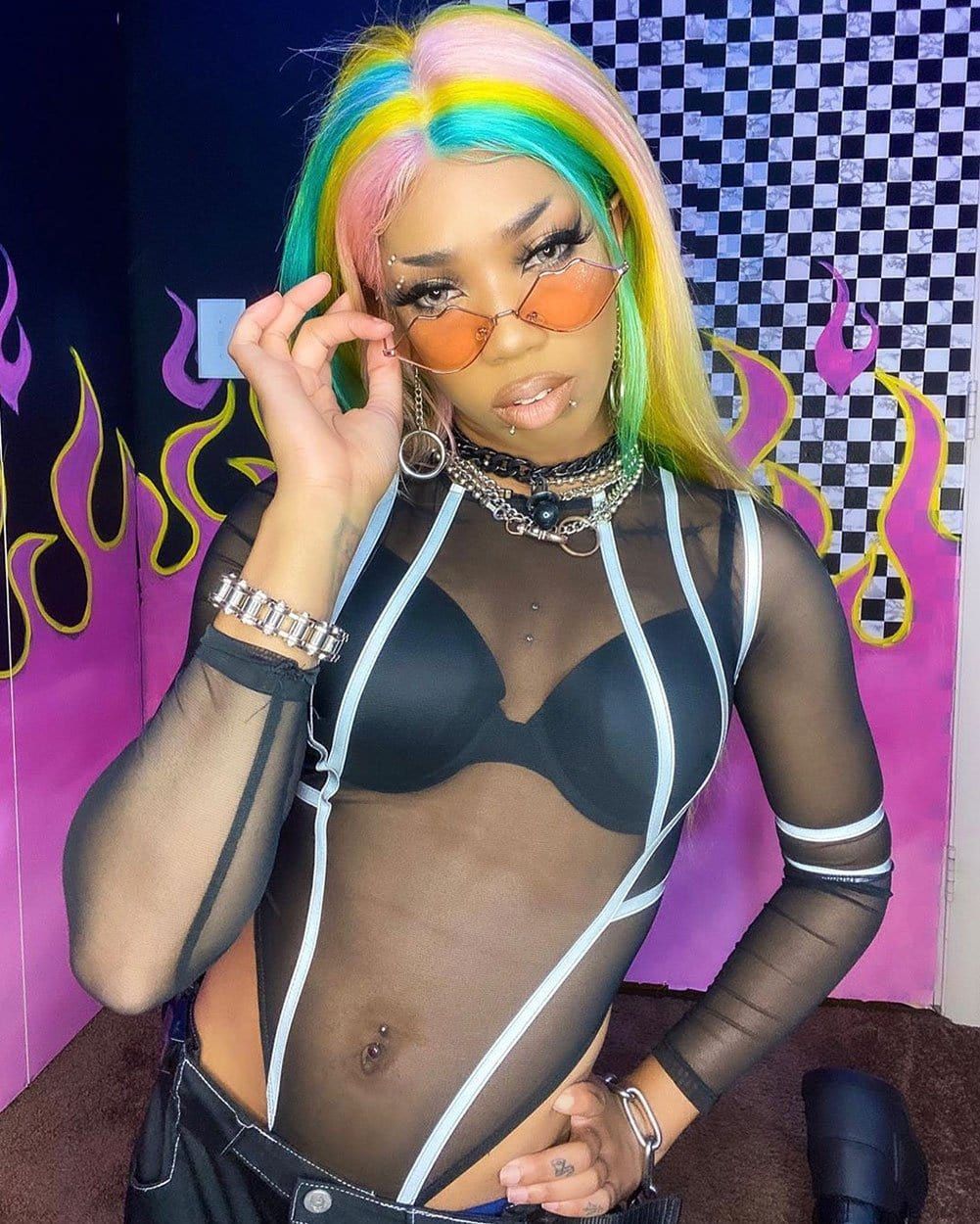 Reflective Wave Mesh Bodysuit sold by iHeartRaves product image thumbnail 8