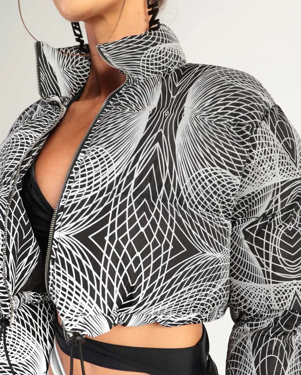 Flashbang Matrix Reflective Cropped Puffer Jacket sold by iHeartRaves product image thumbnail 3