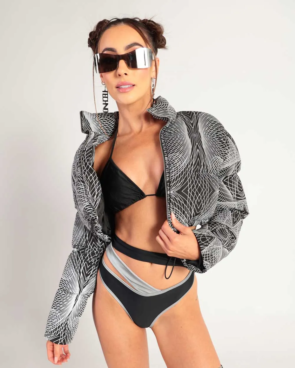 Flashbang Matrix Reflective Cropped Puffer Jacket sold by iHeartRaves product image thumbnail 2