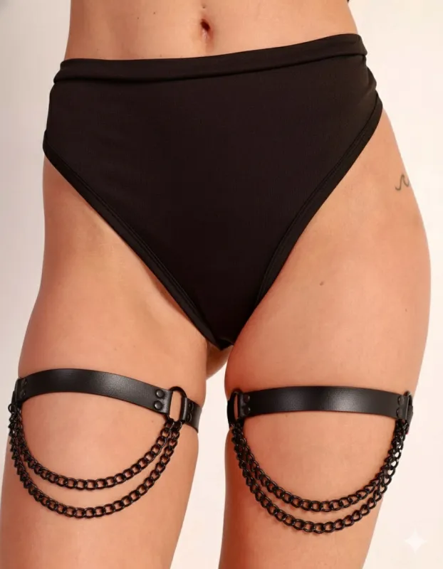 X-quisite Chain Pair Leg Garters sold by iHeartRaves