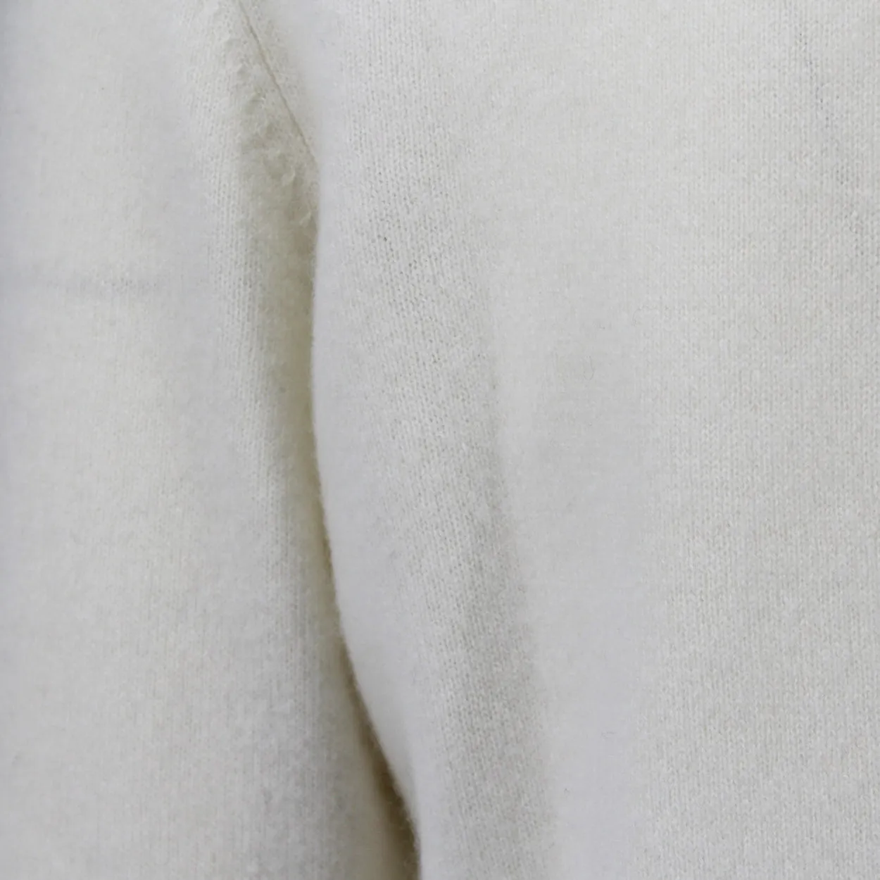 White Haze Crewneck Cashmere Sweater sold by Ike Behar product image thumbnail 2