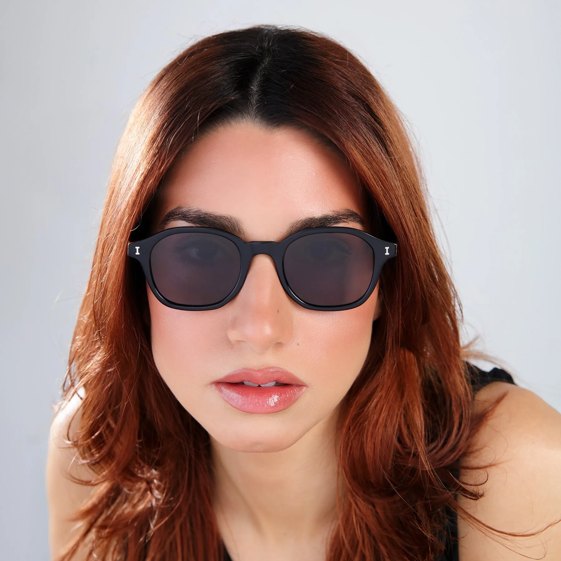 William Sunglasses sold by Illesteva product image thumbnail 3