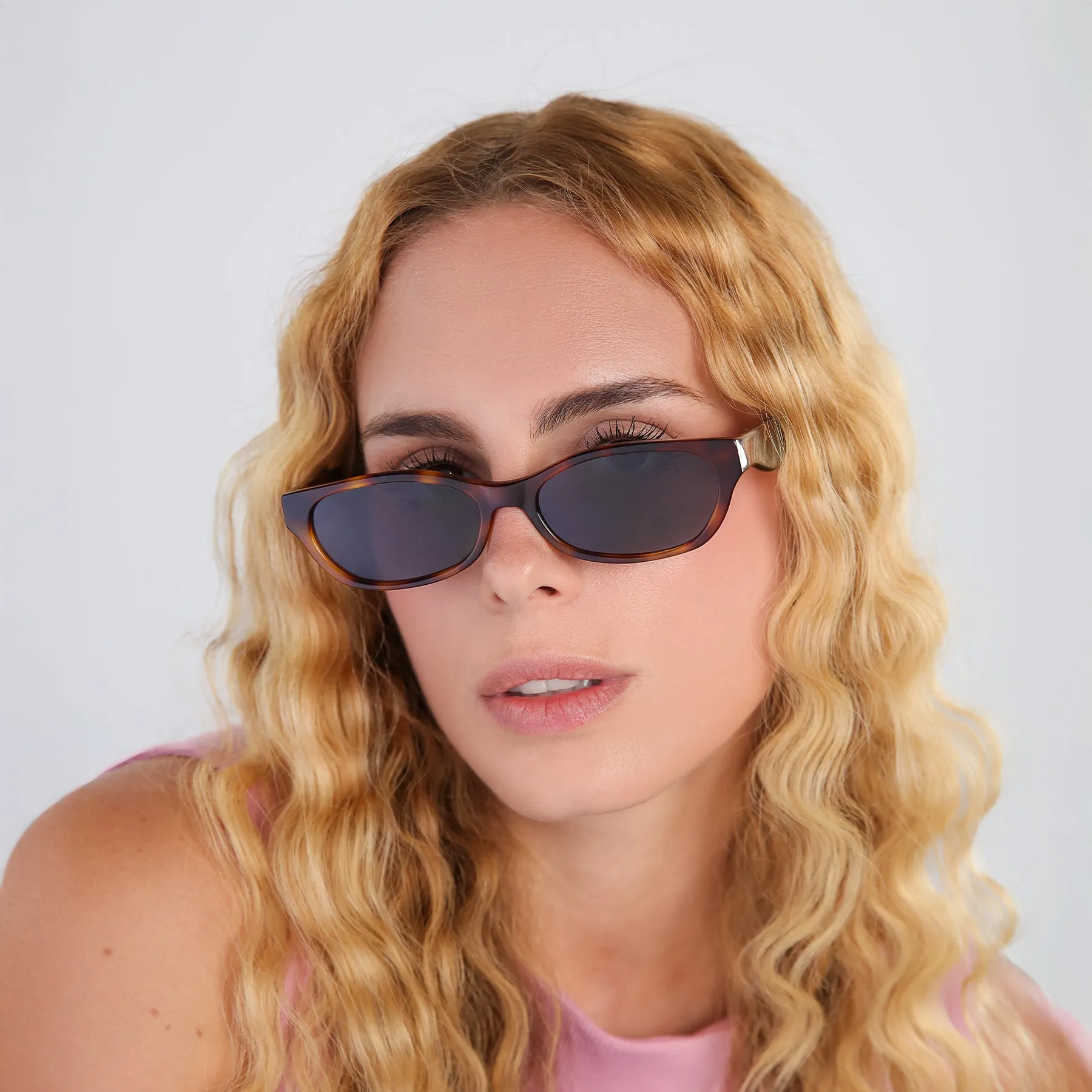 Encinitas Sunglasses sold by Illesteva product image thumbnail 5