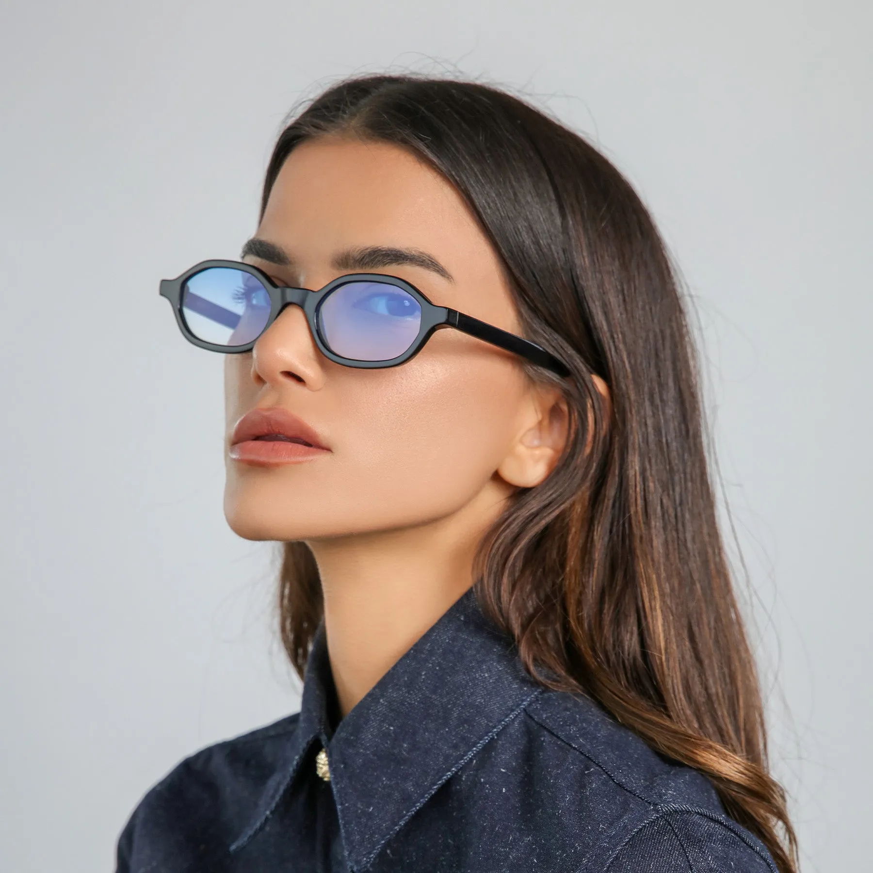 Munich Sunglasses sold by Illesteva product image thumbnail 4