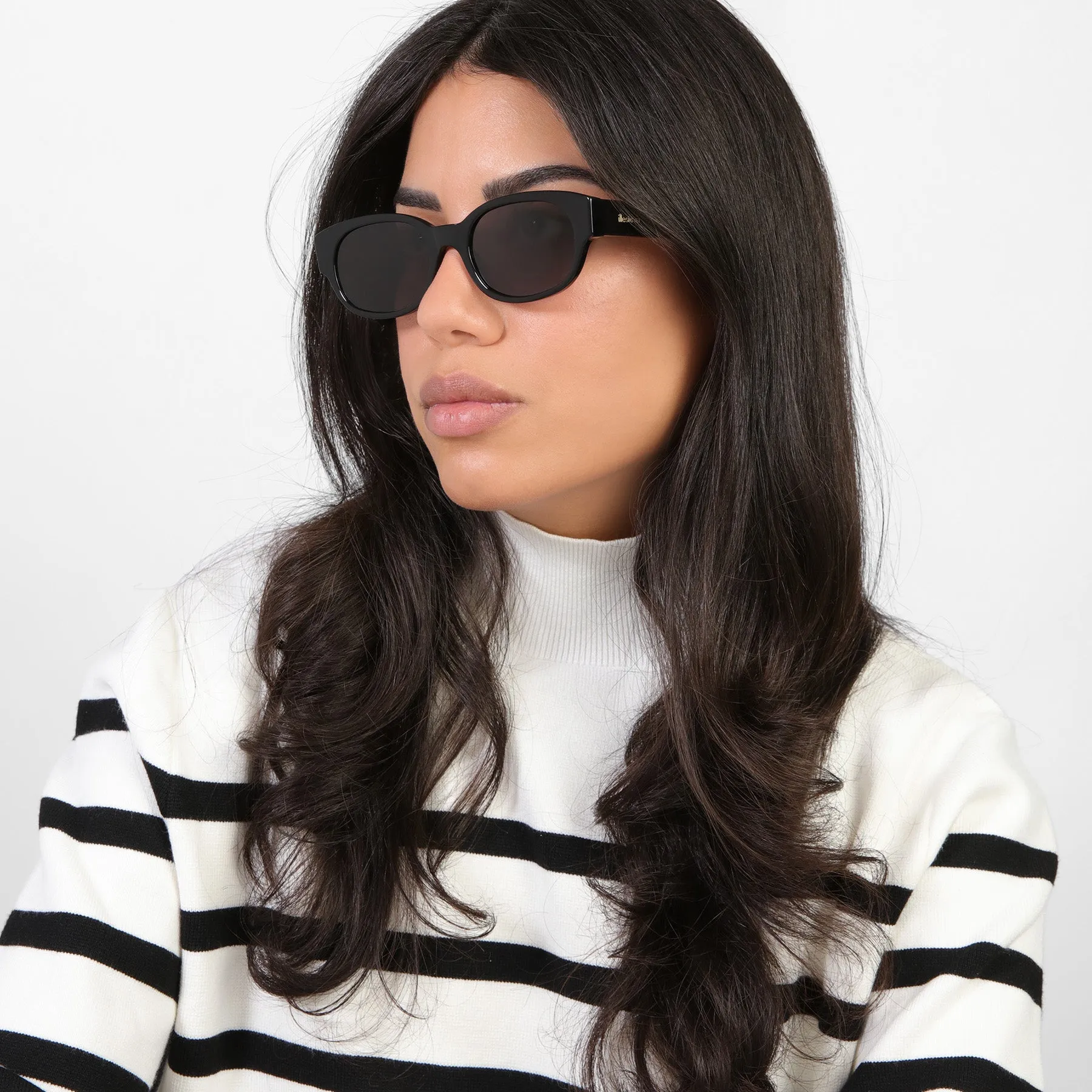 Montreal E Sunglasses sold by Illesteva product image thumbnail 3