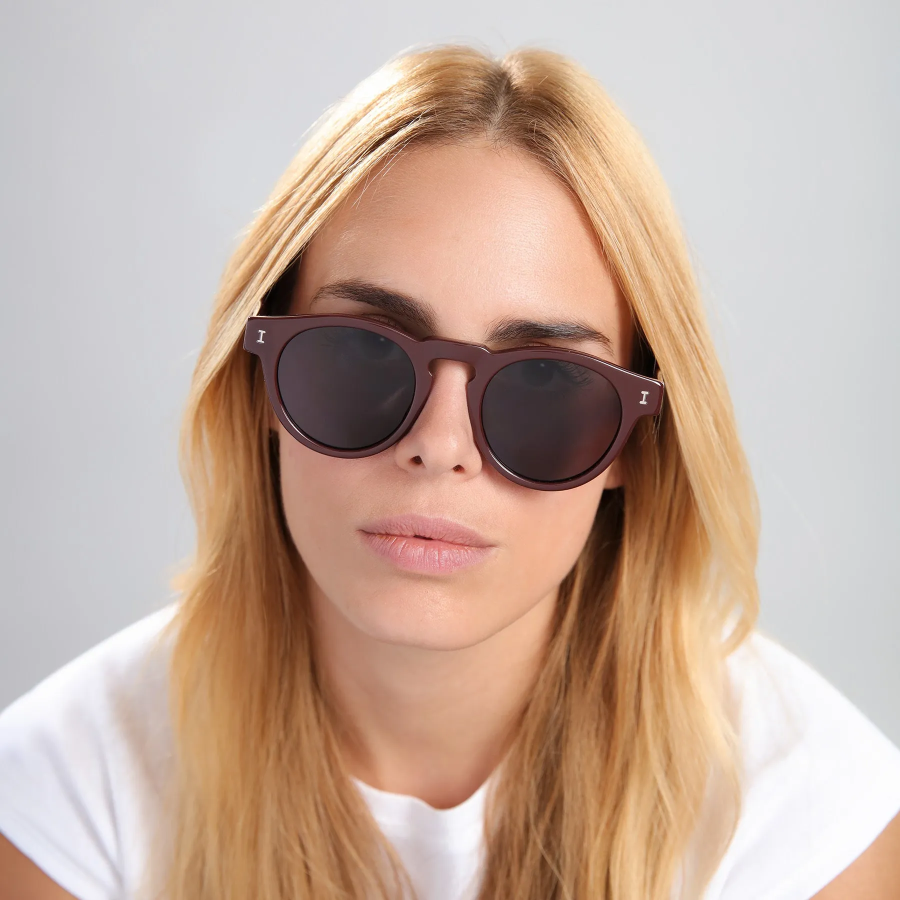 Leonard Sunglasses sold by Illesteva product image thumbnail 5
