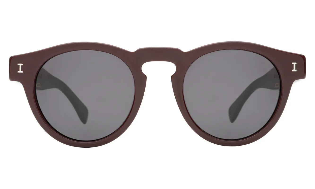 Leonard Sunglasses sold by Illesteva