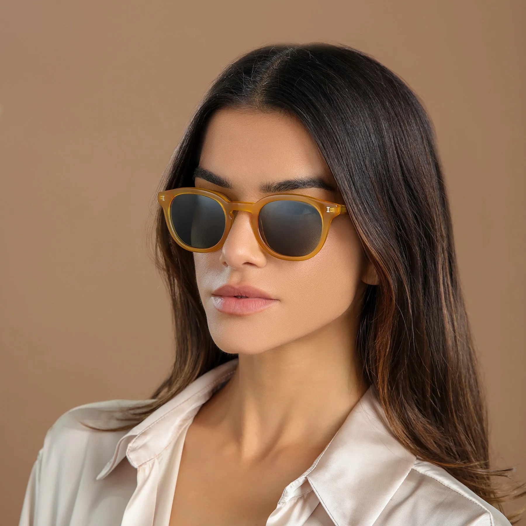 Slope Sunglasses sold by Illesteva product image thumbnail 4