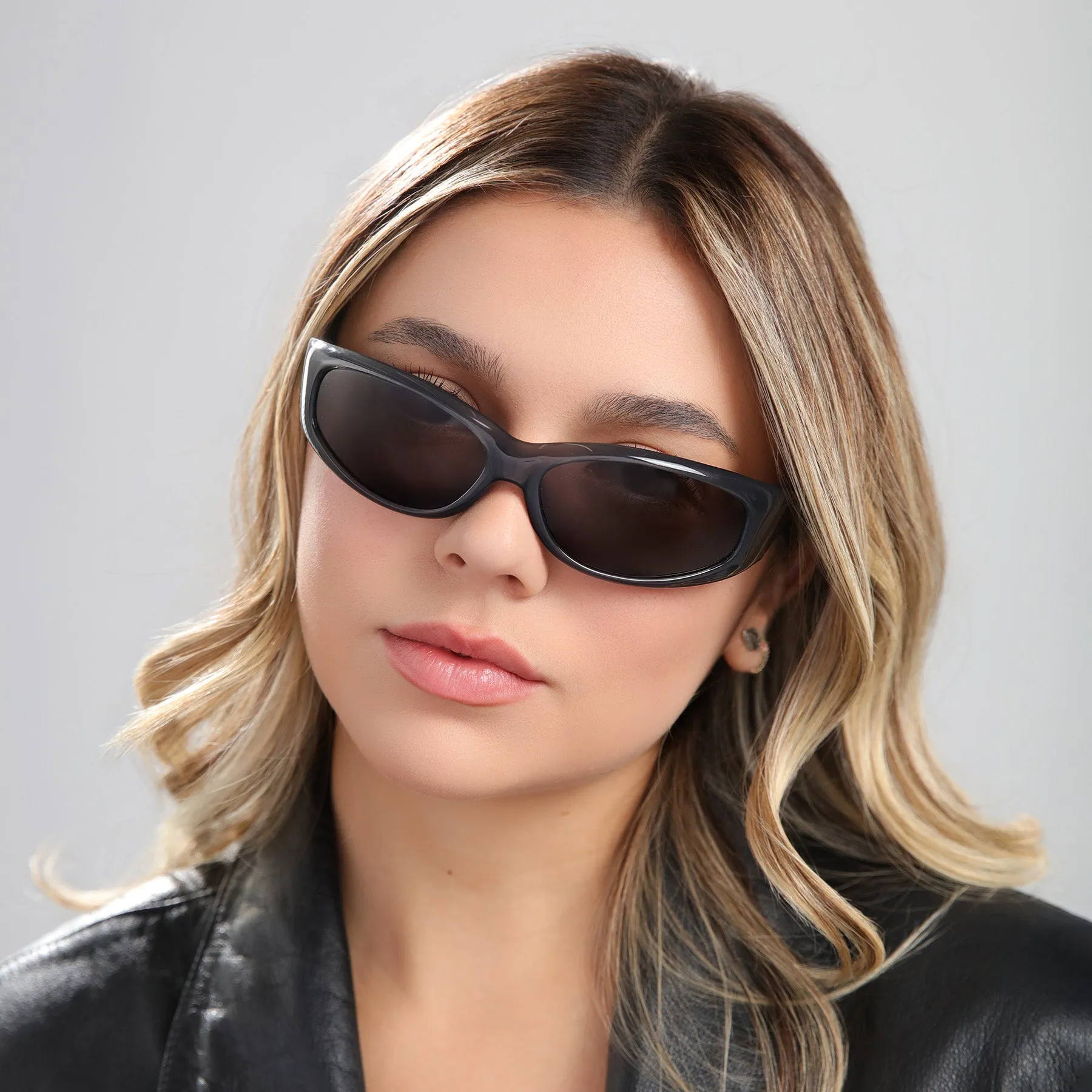 Granada Sunglasses sold by Illesteva product image thumbnail 4