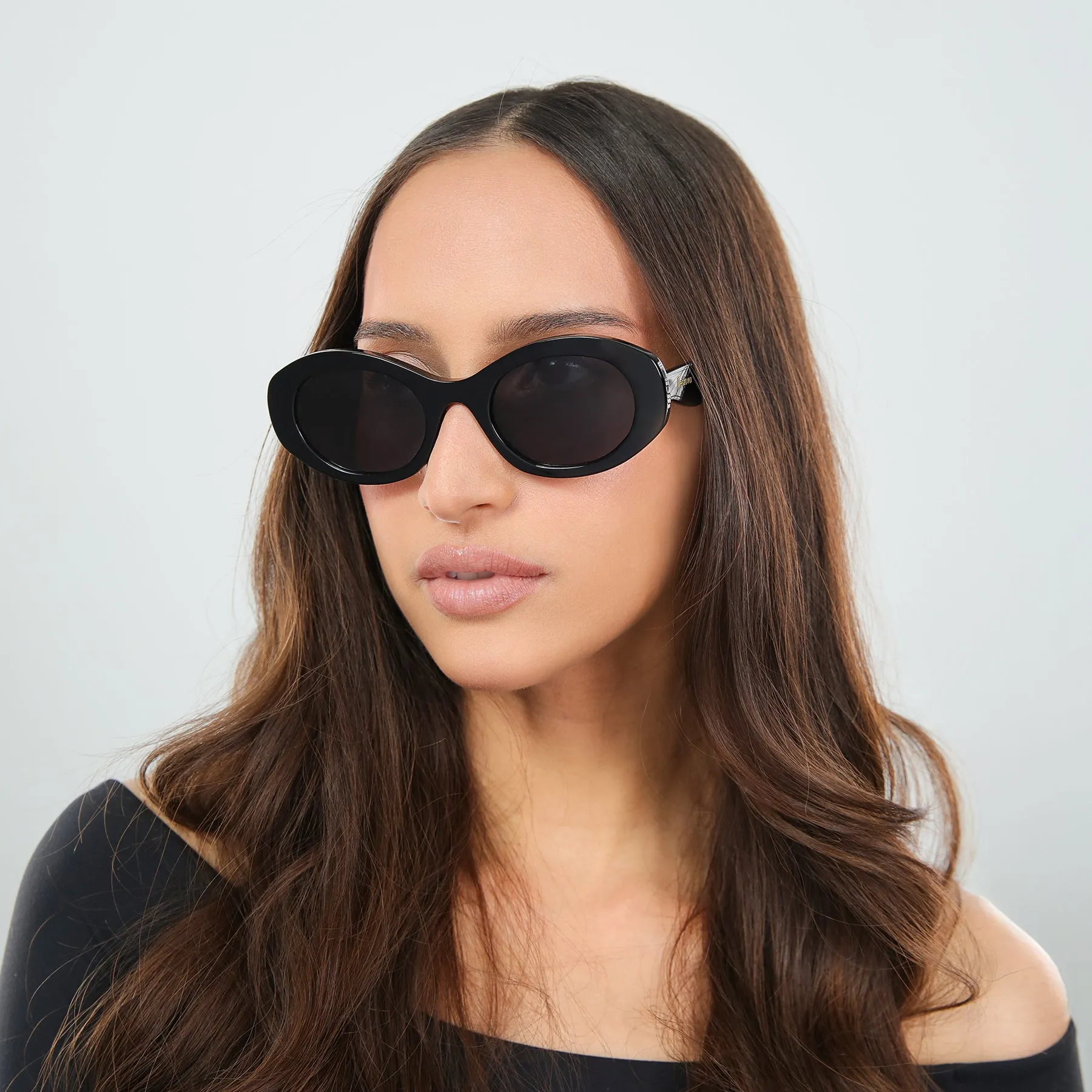 Luna Sunglasses sold by Illesteva product image thumbnail 3