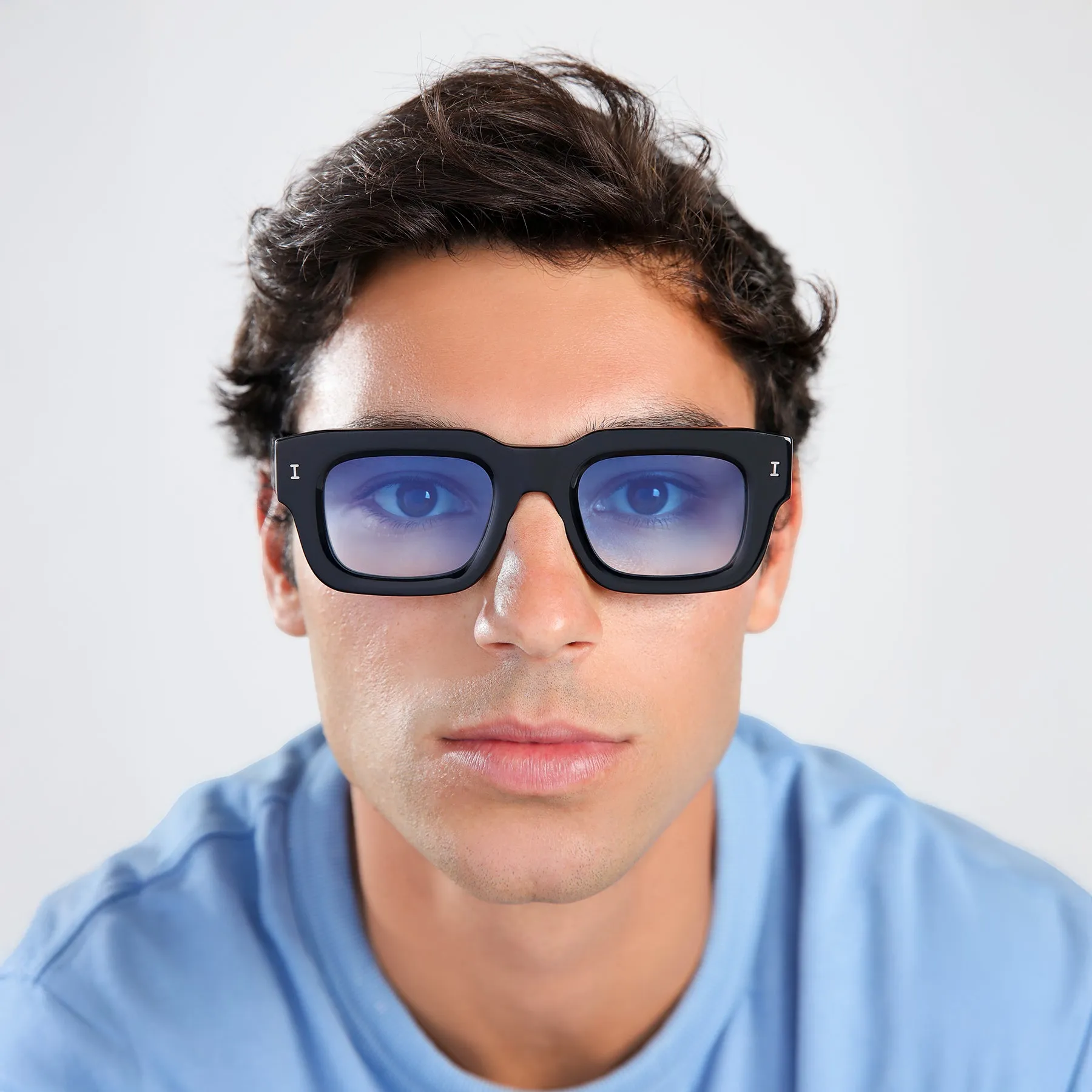 Lewis 50 Sunglasses sold by Illesteva product image thumbnail 3