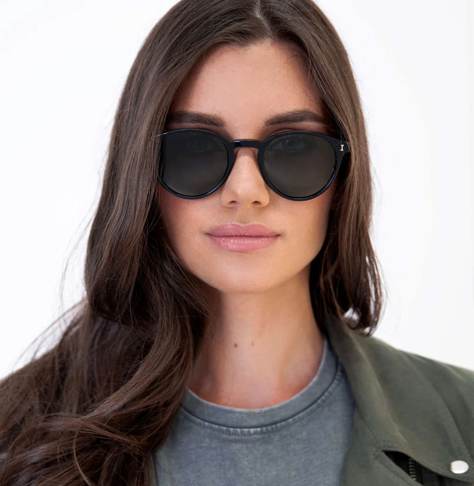 Como Sunglasses sold by Illesteva product image thumbnail 2