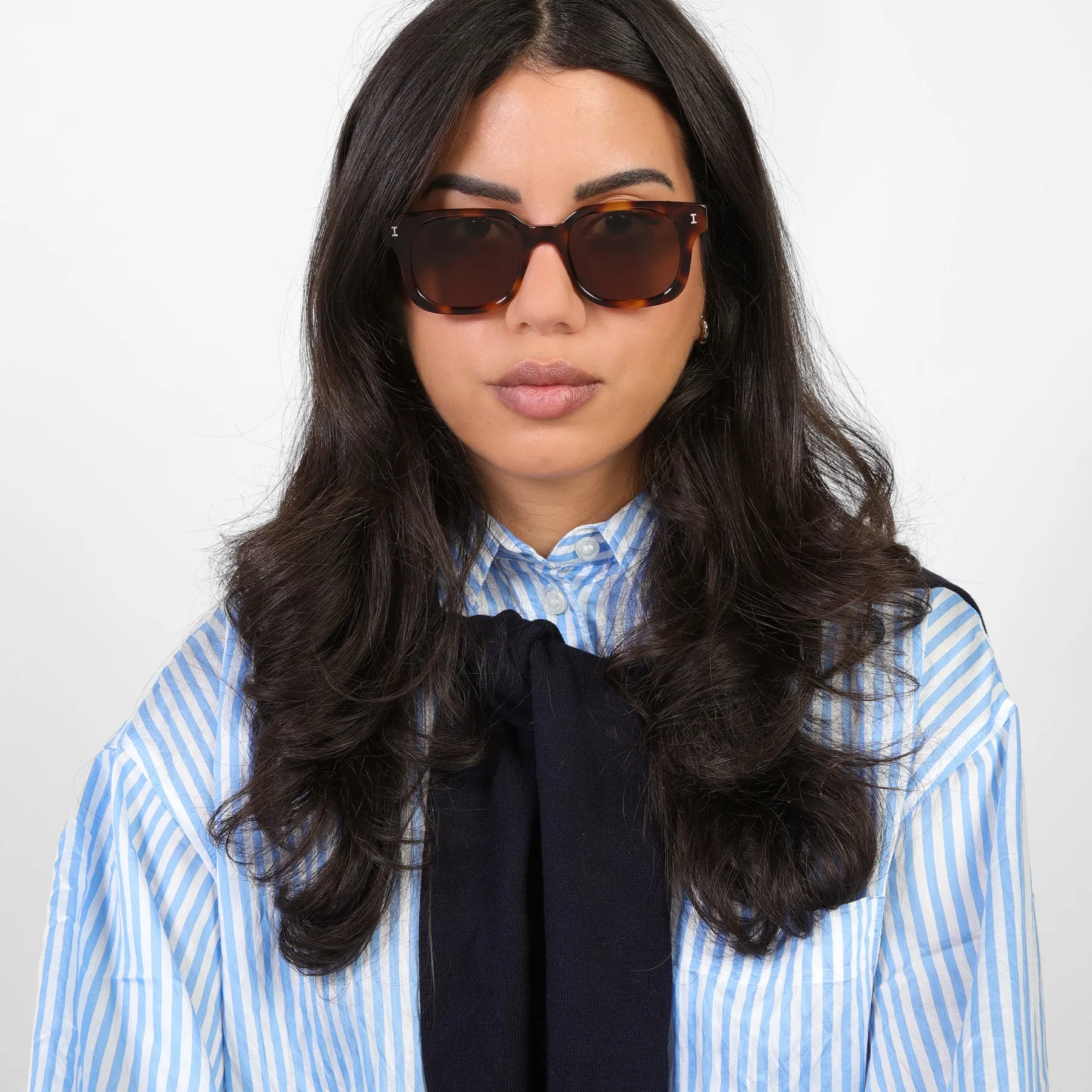 Ellison Sunglasses sold by Illesteva product image thumbnail 2