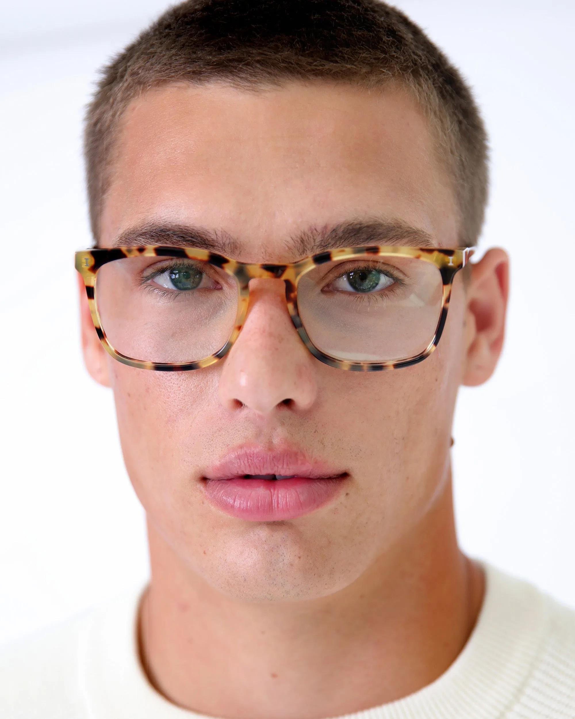 Greg Optical sold by Illesteva product image thumbnail 2